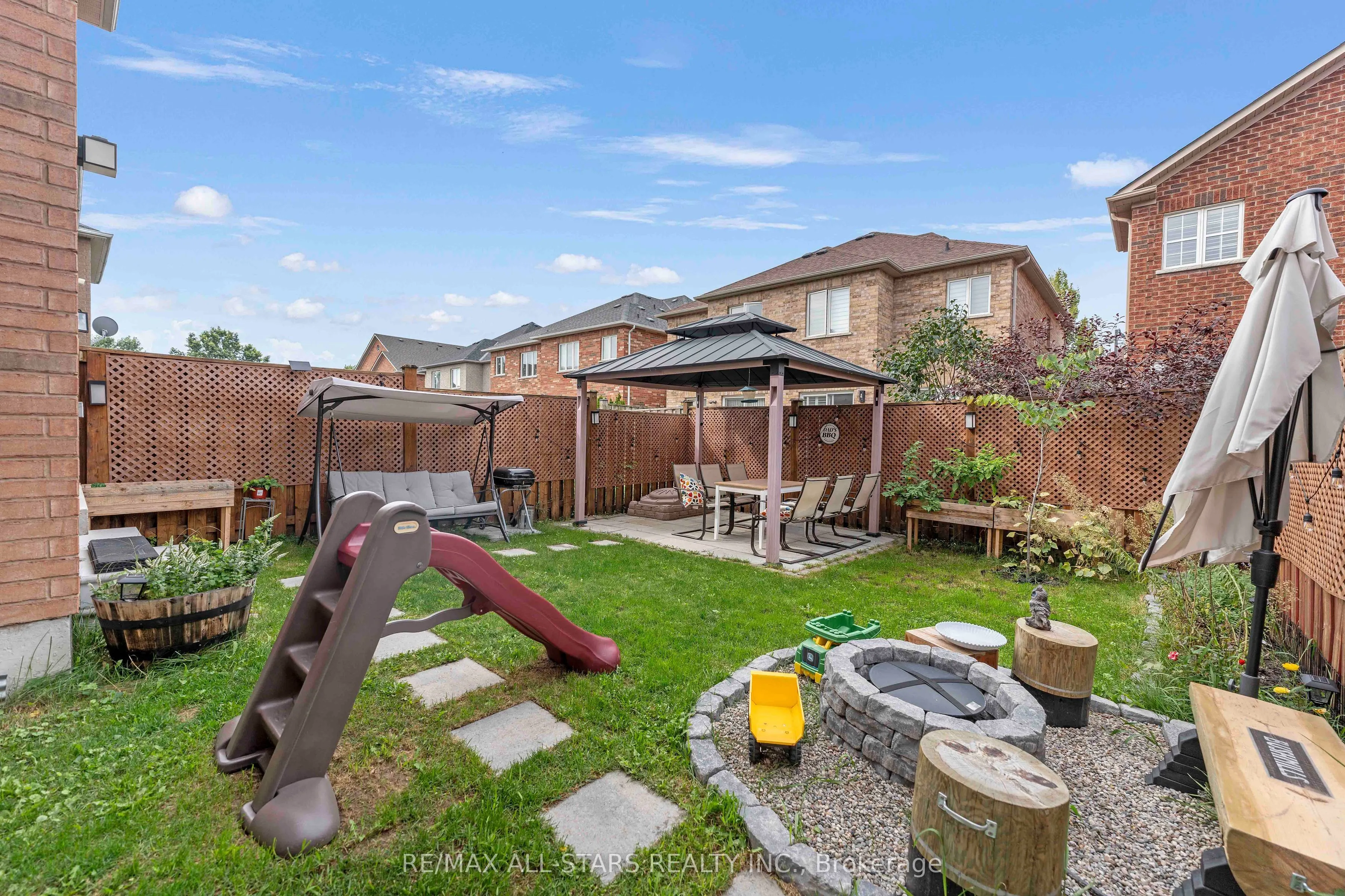 93 Arco Circle