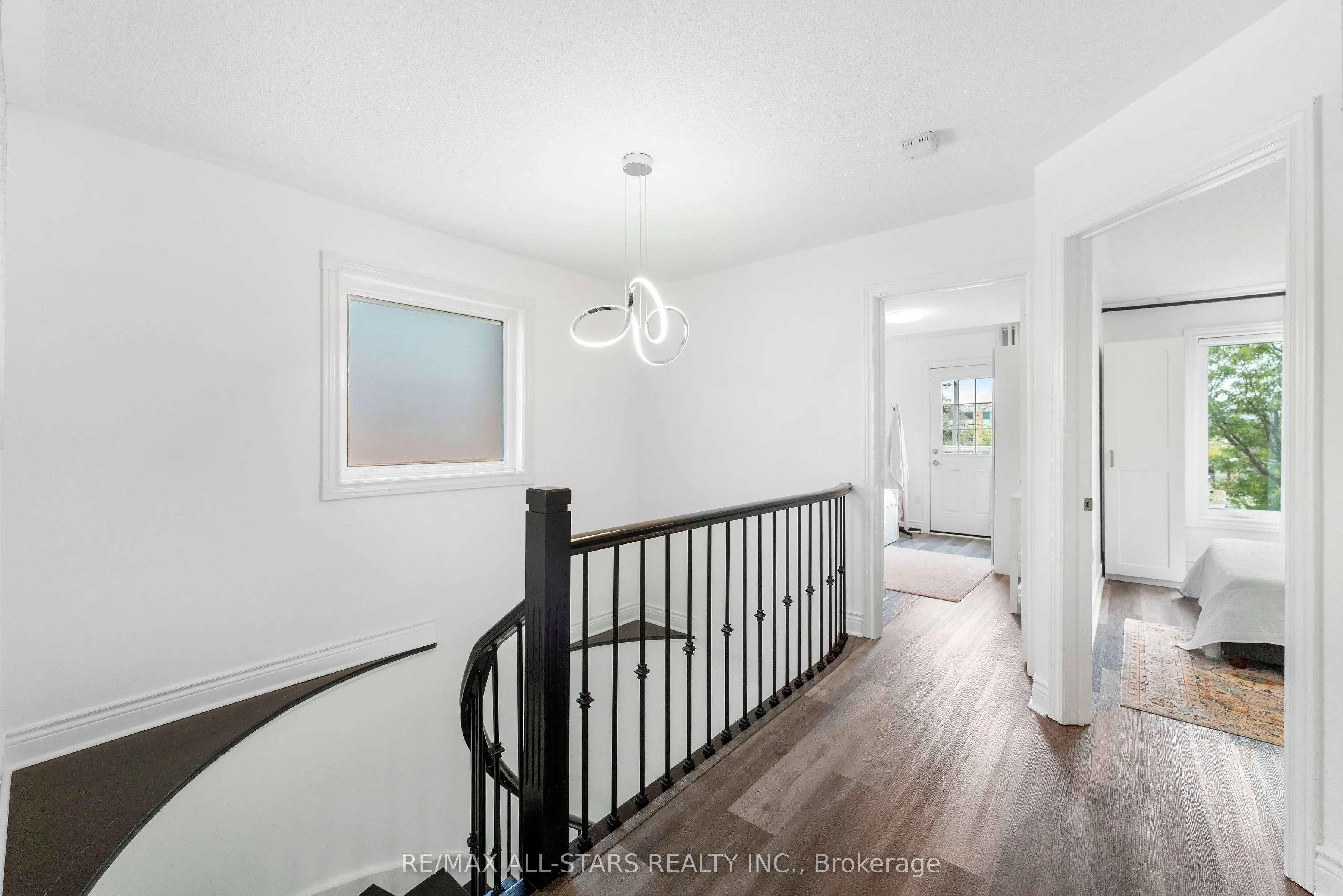 93 Arco Circle