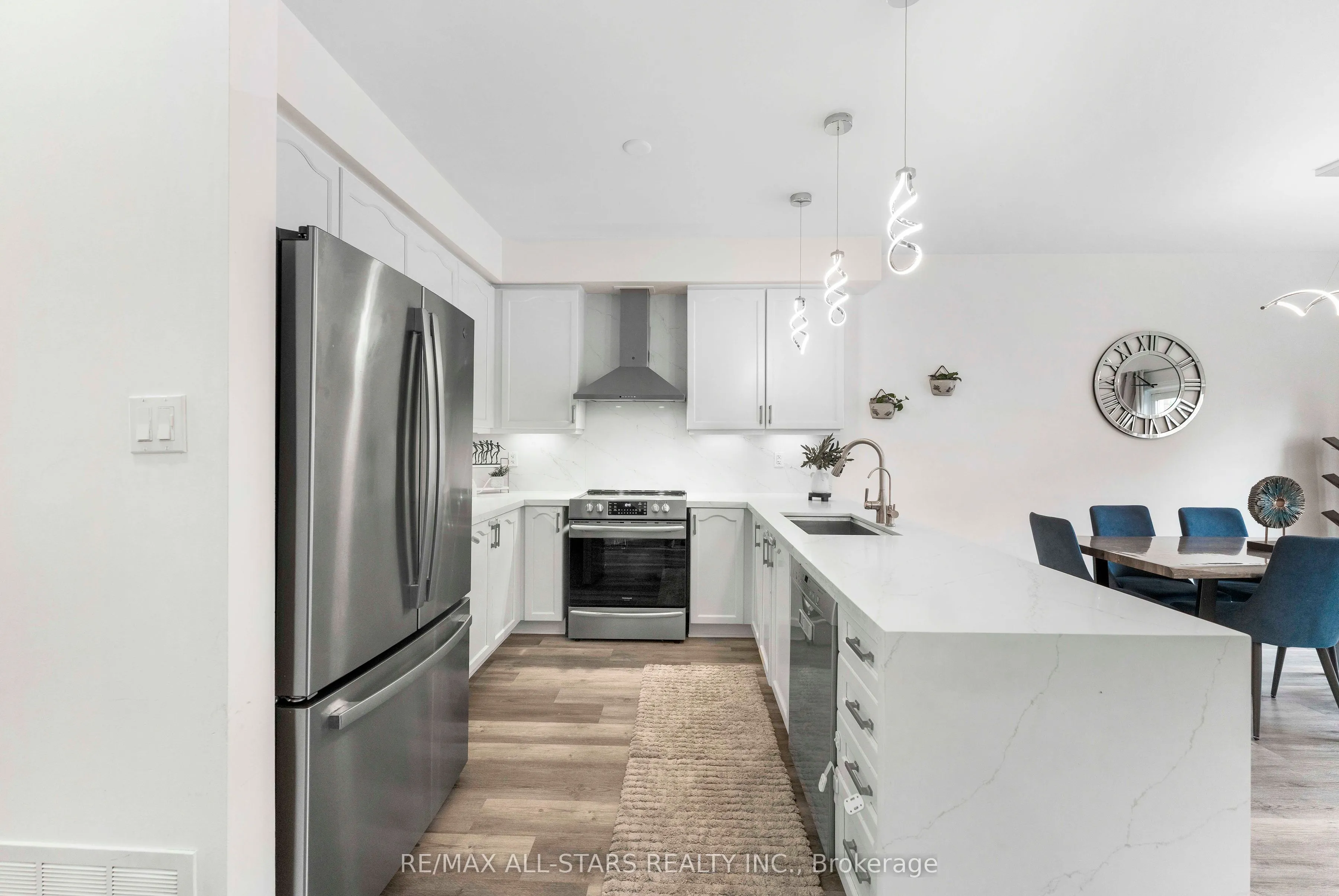 93 Arco Circle