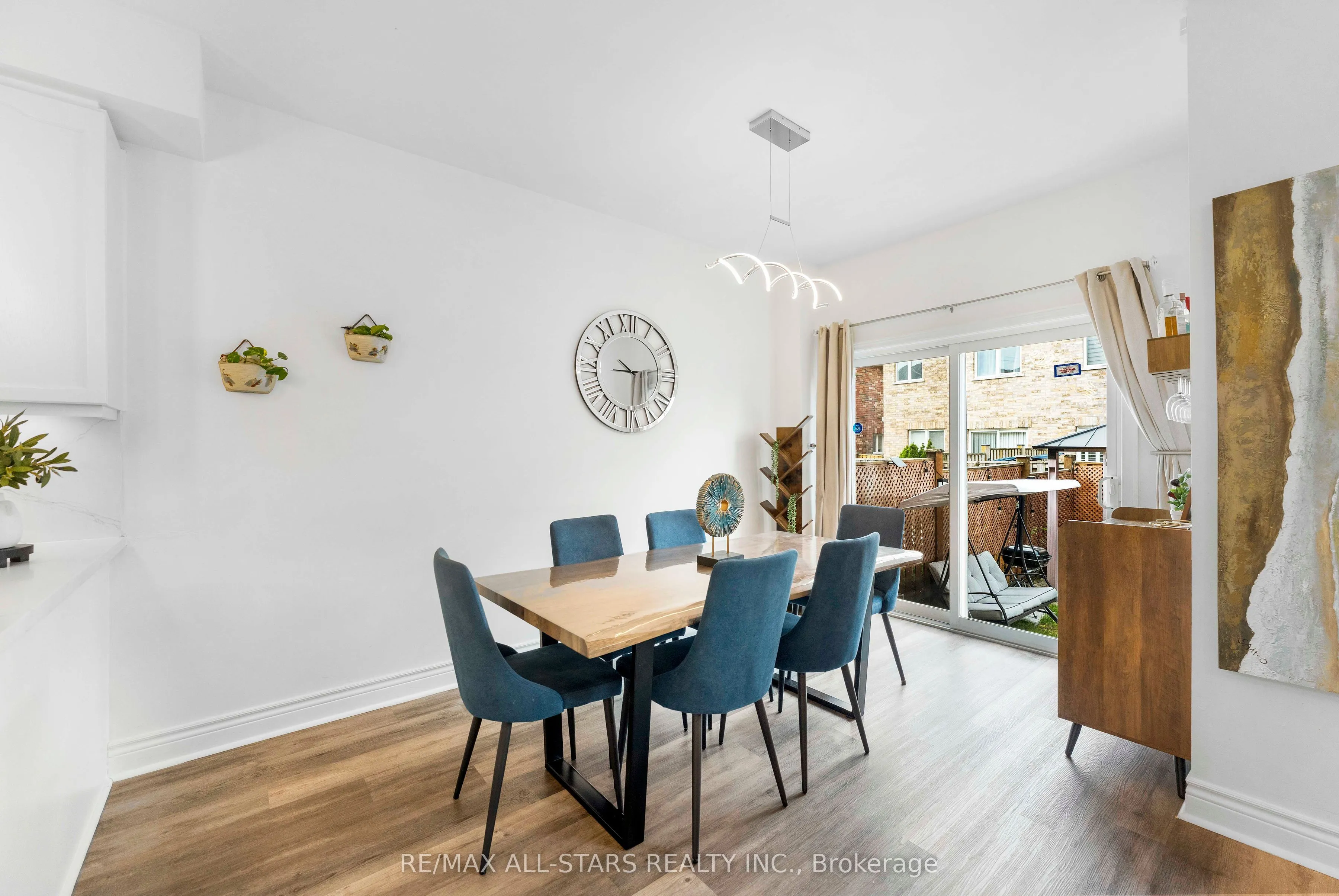 93 Arco Circle