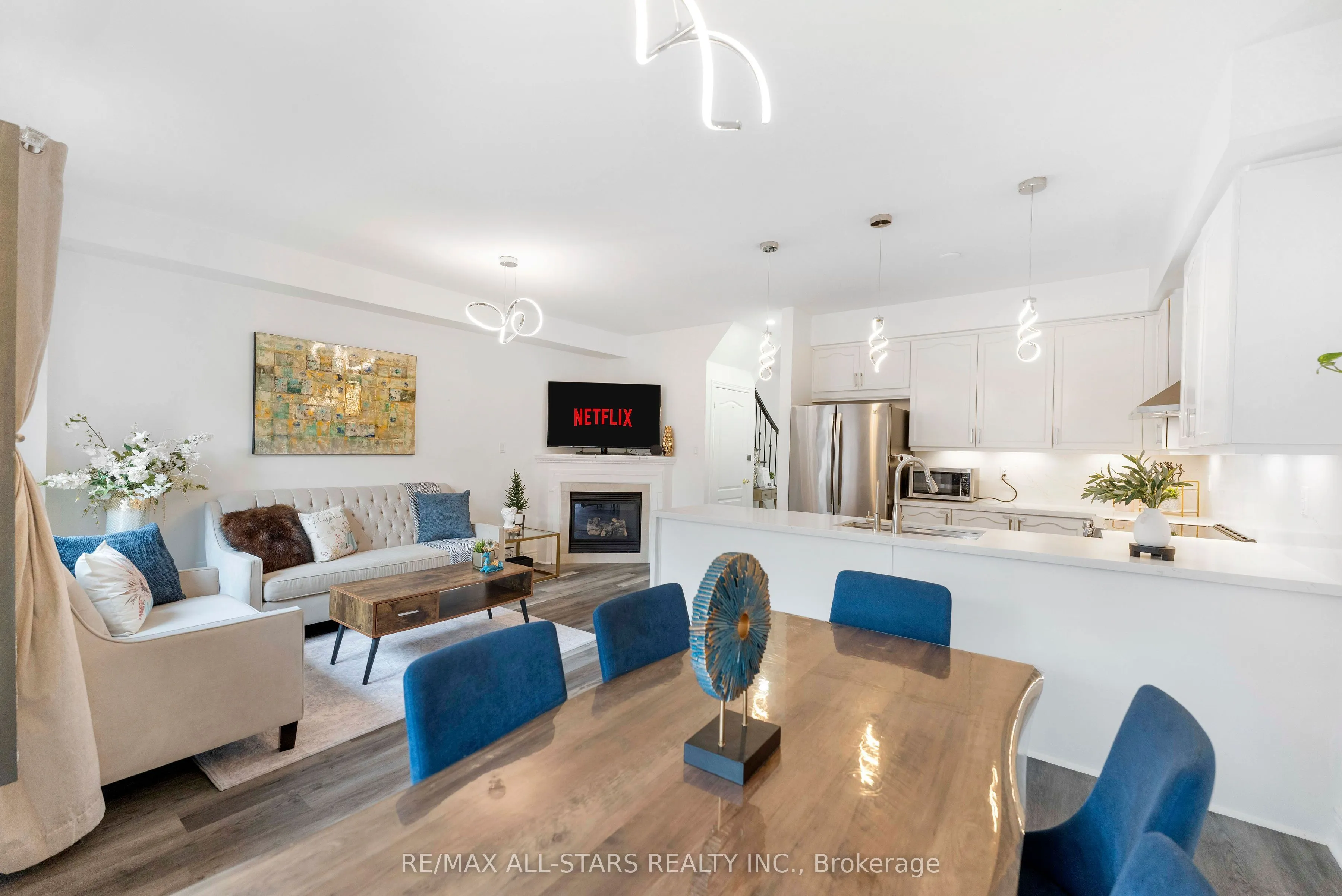 93 Arco Circle