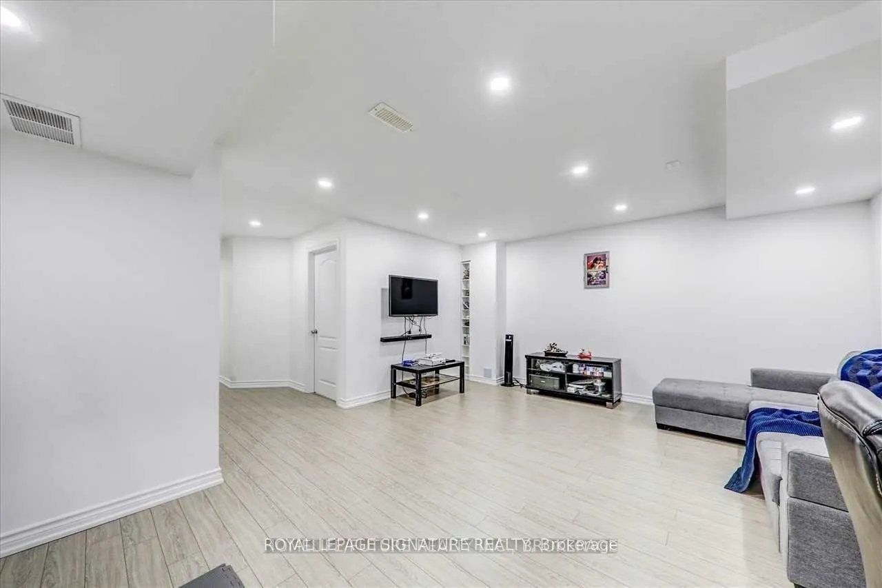 56 Jackson Eli Way