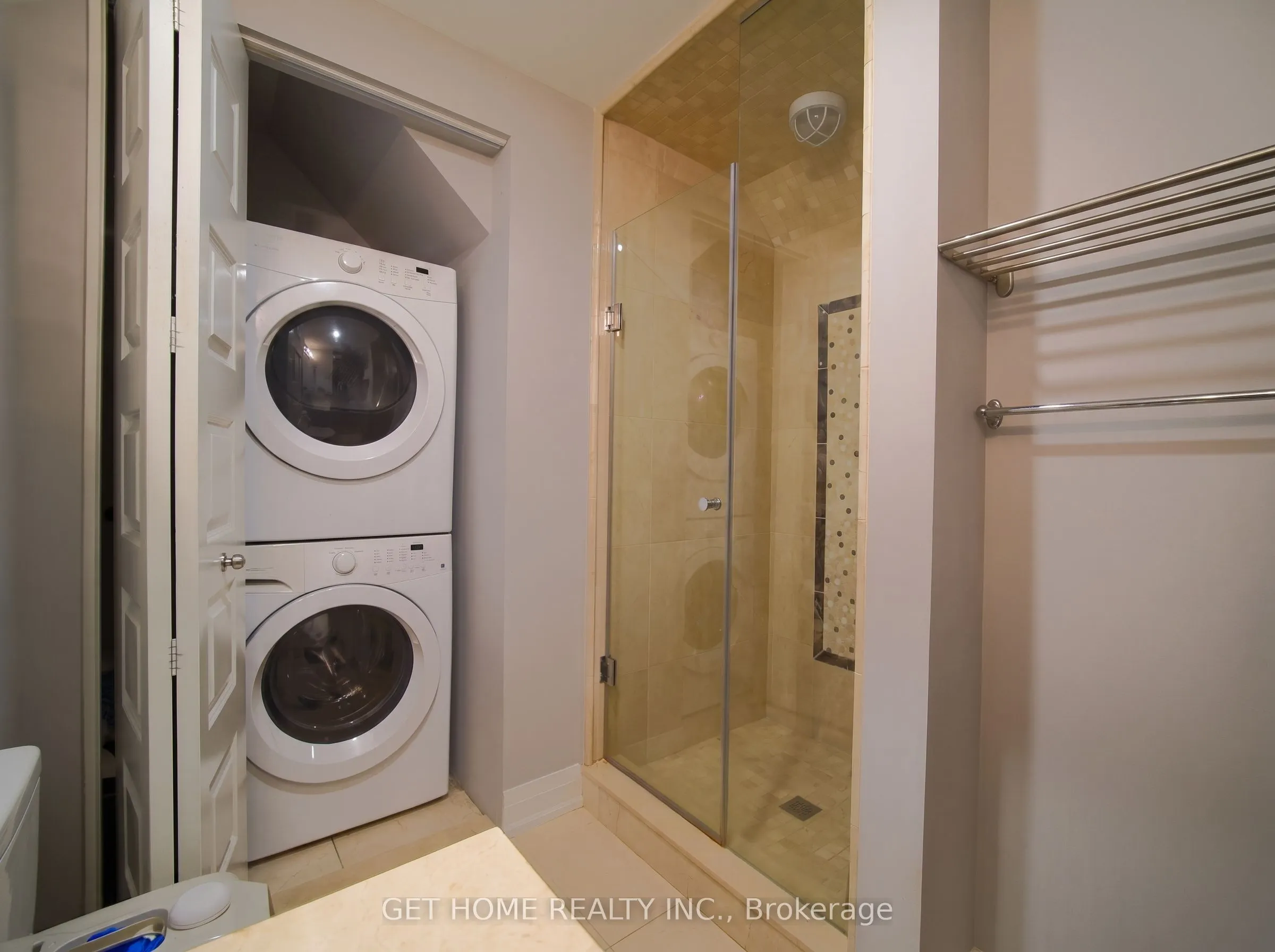8169 Kipling Avenue E #22