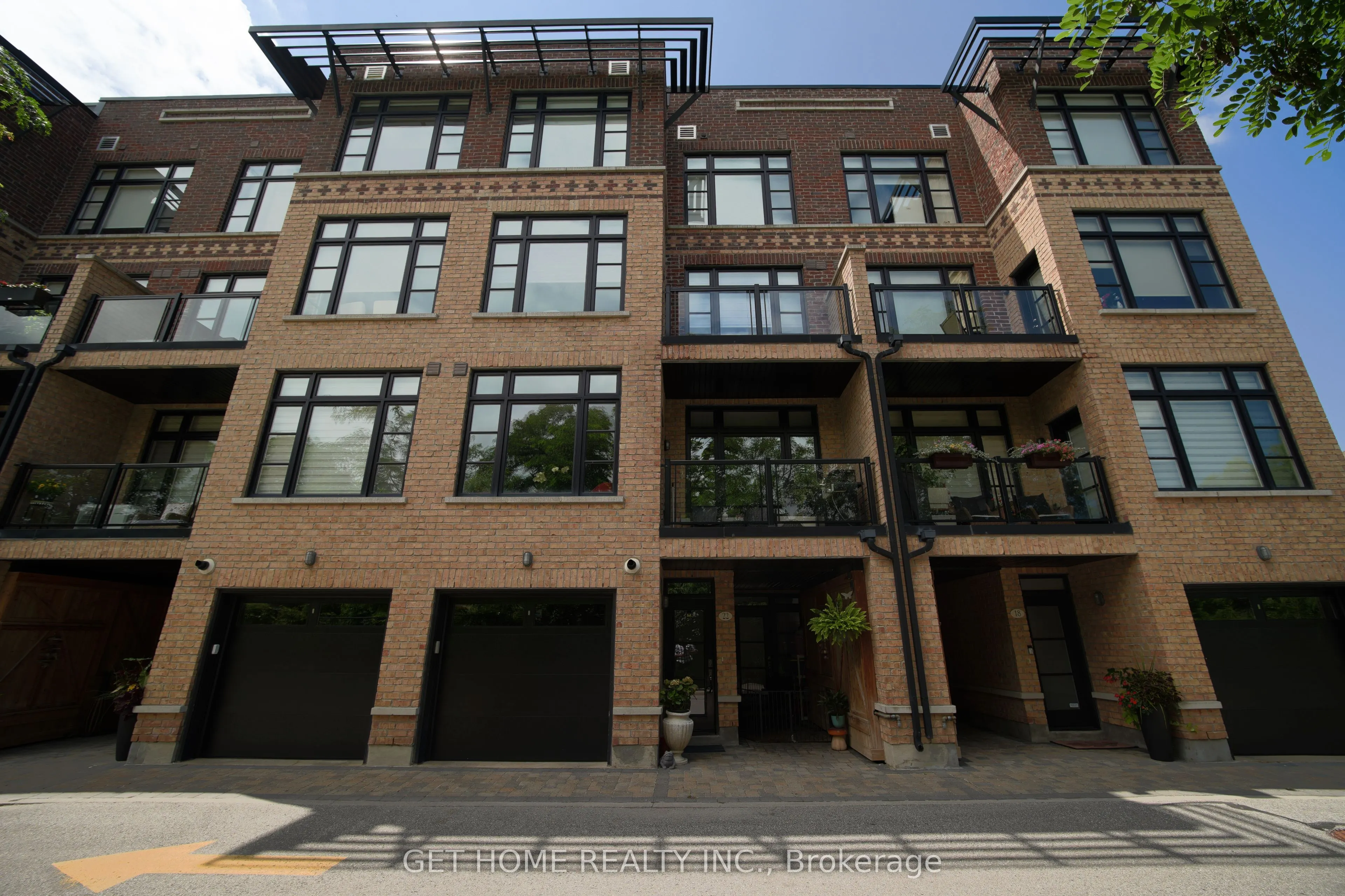 8169 Kipling Avenue E #22