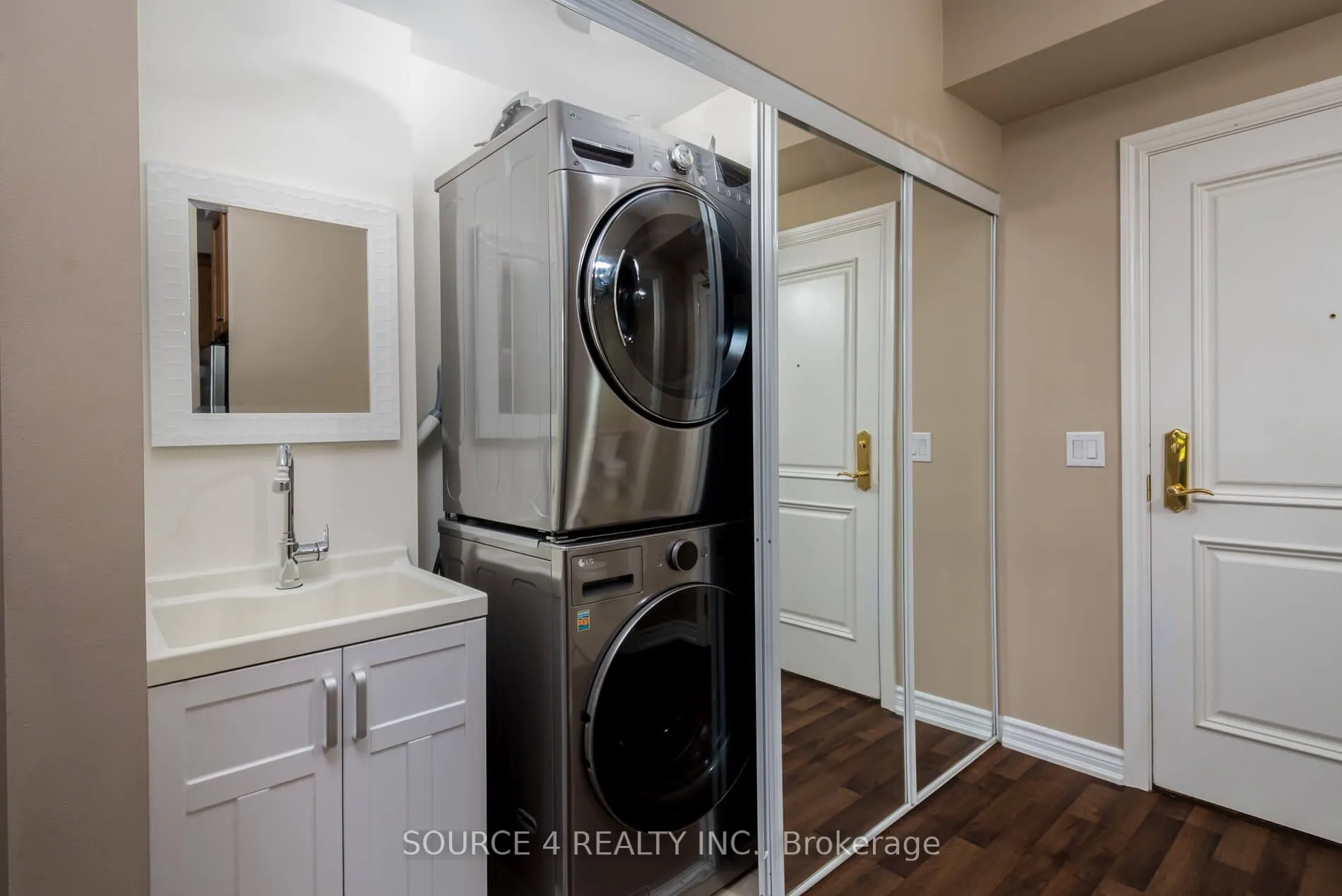 9245 Jane Street #201