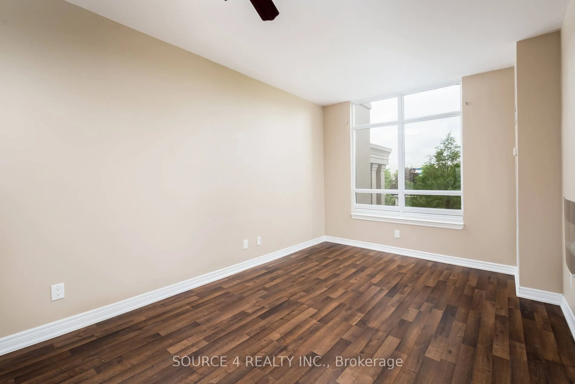 9245 Jane Street #201