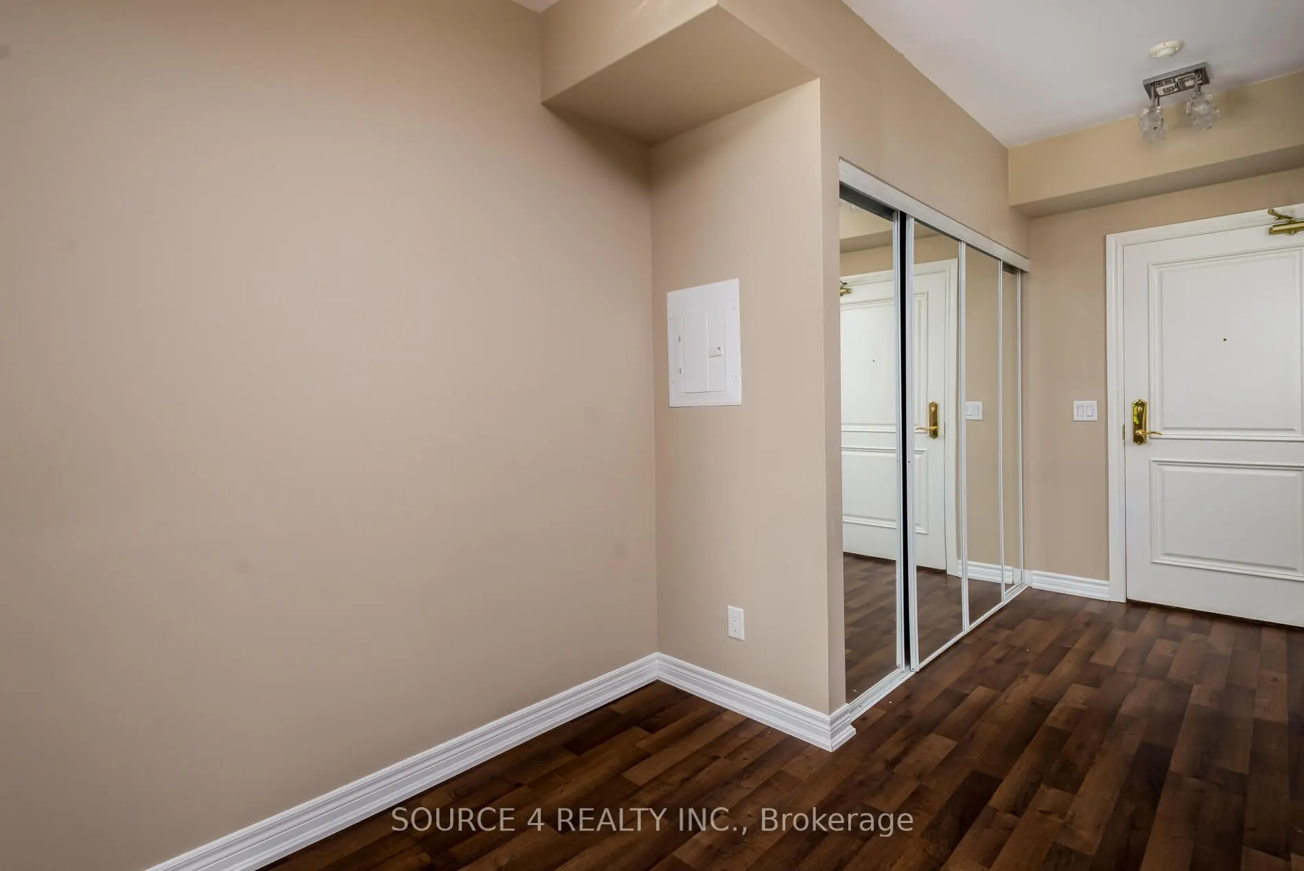 9245 Jane Street #201