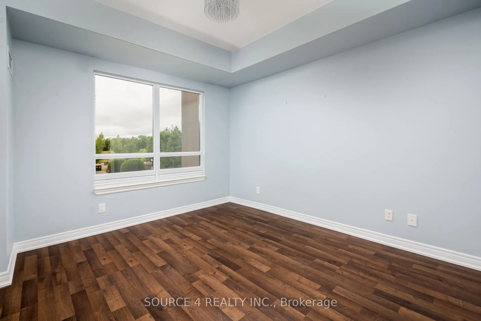 9245 Jane Street #201