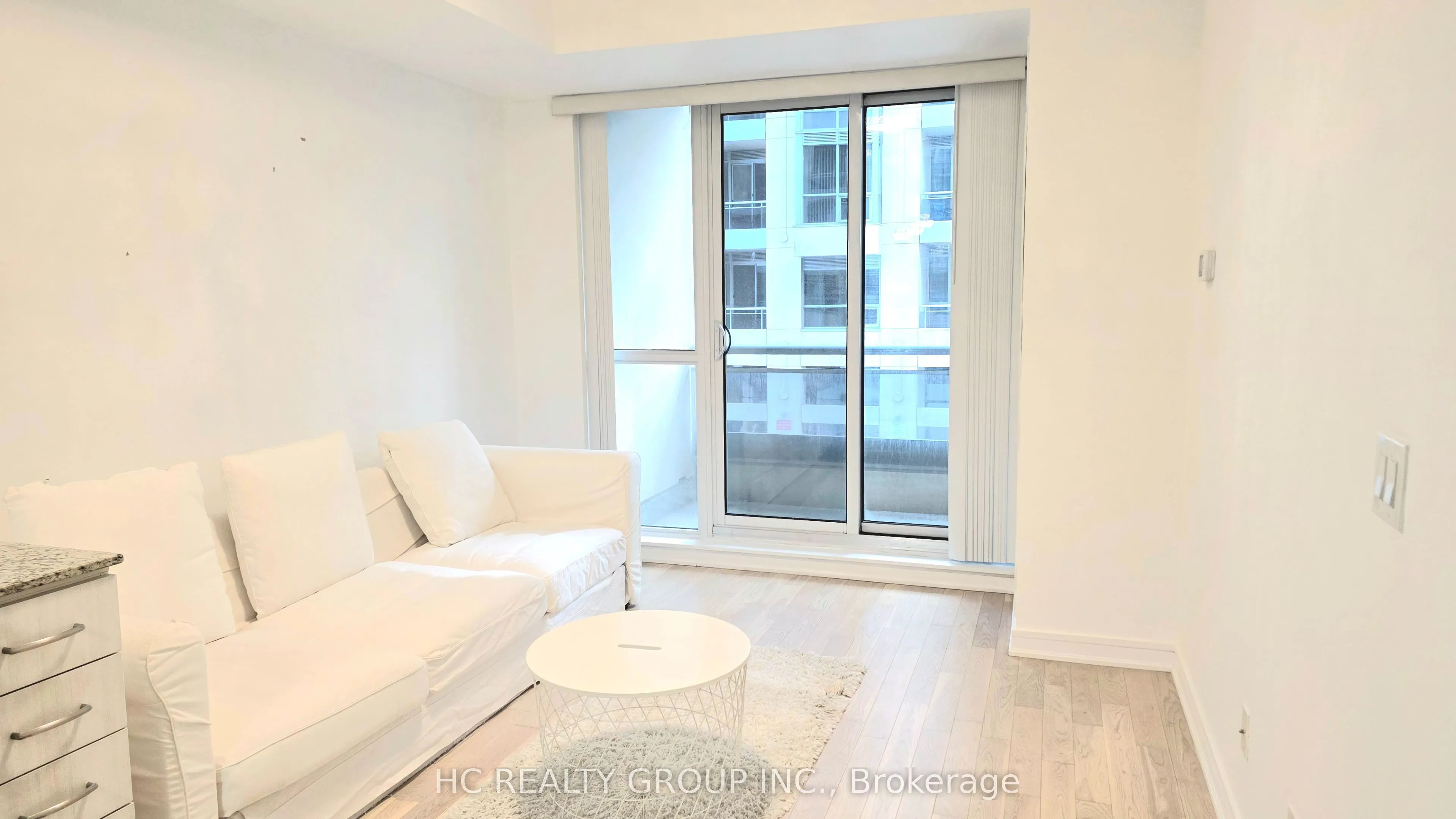 9191 Yonge Street #213