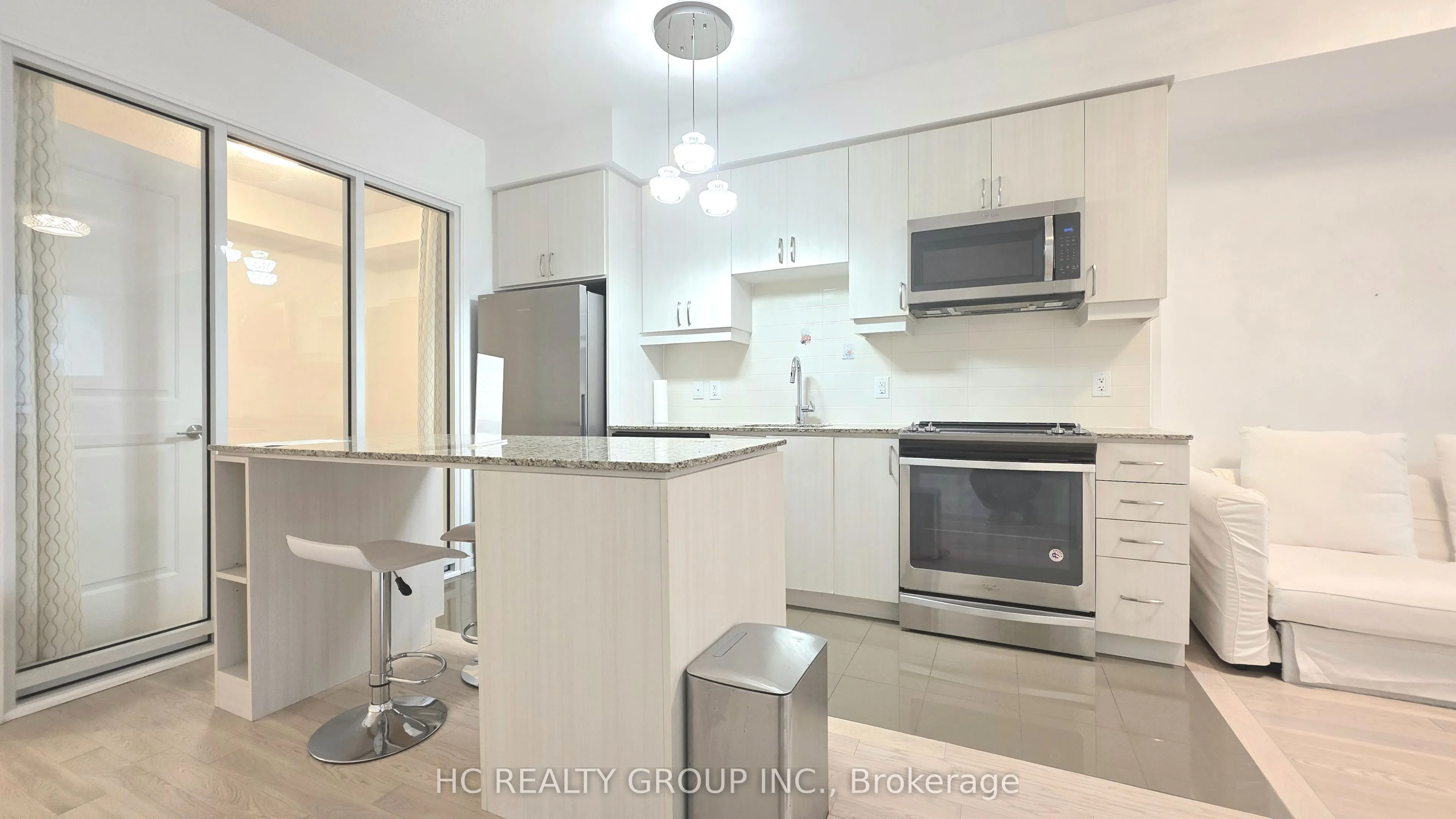 9191 Yonge Street #213