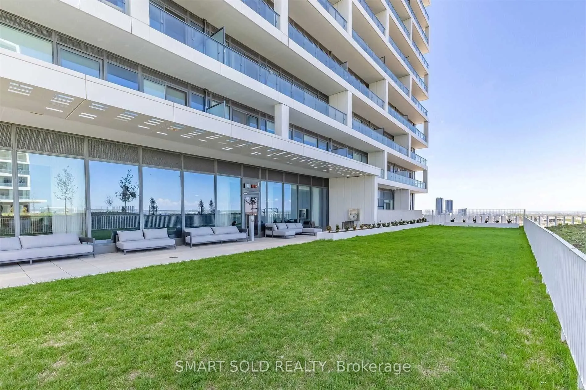 5 Buttermill Avenue #3707