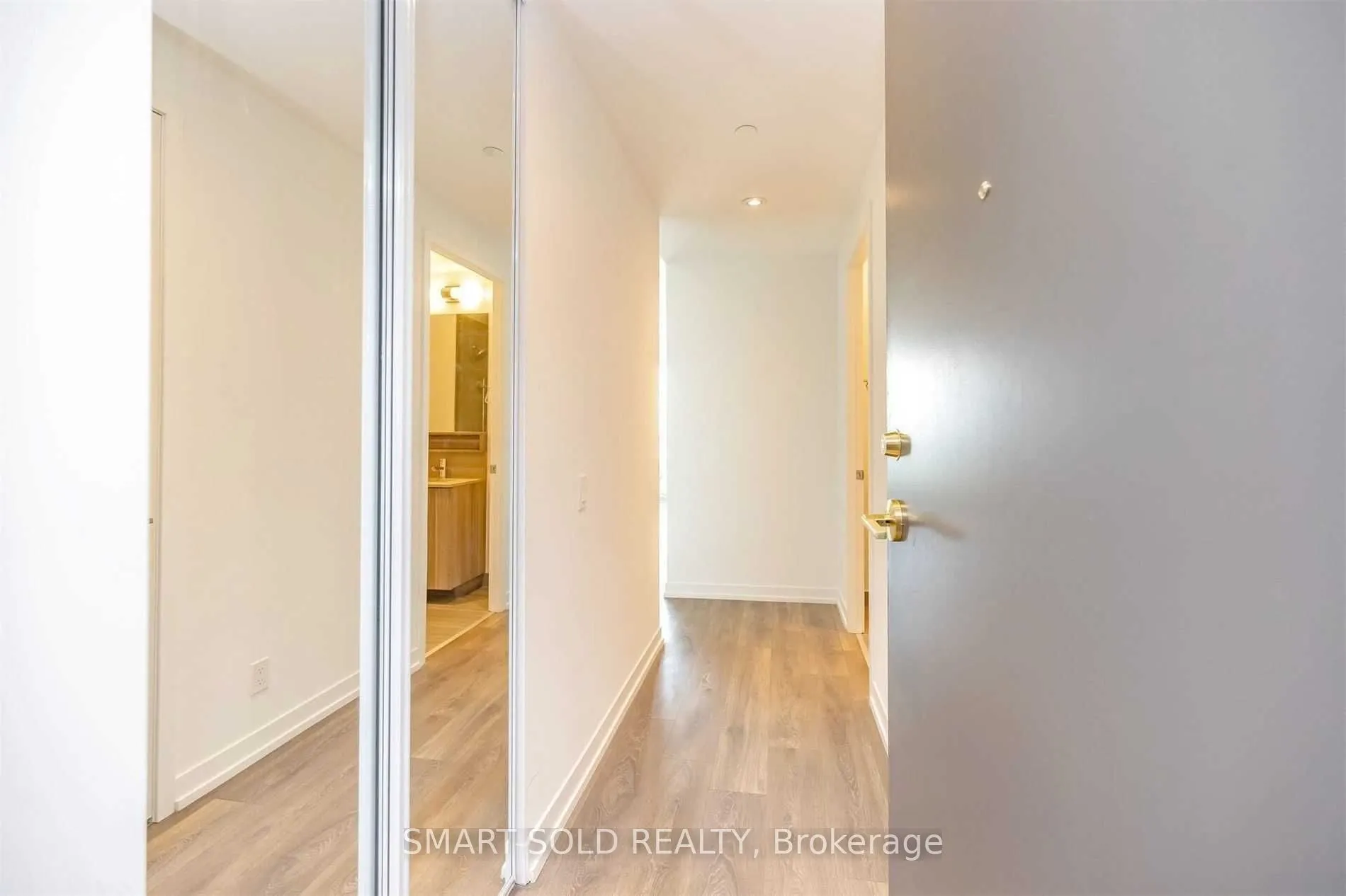 5 Buttermill Avenue #3707