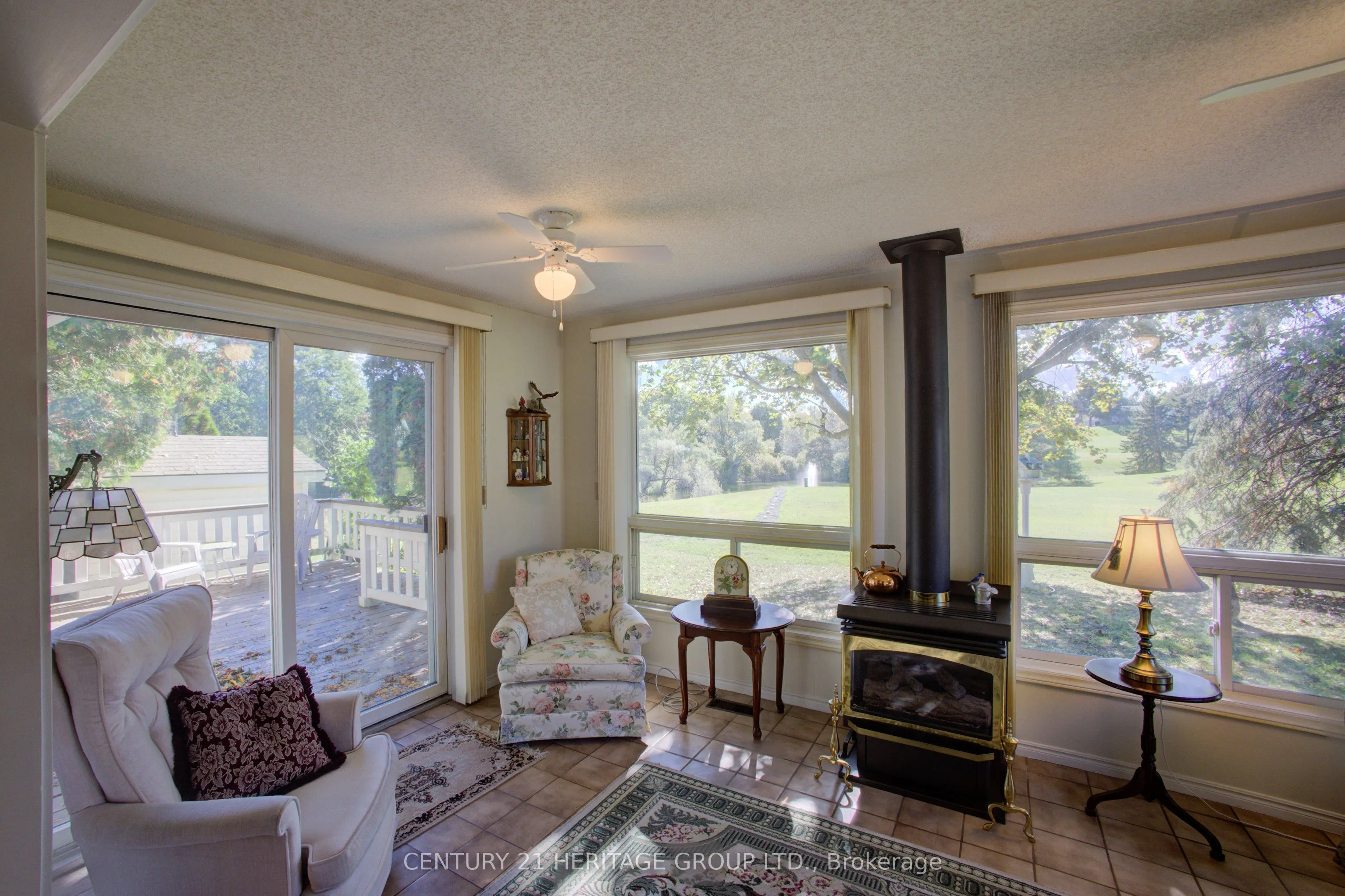 60 Tecumseth Pines Drive