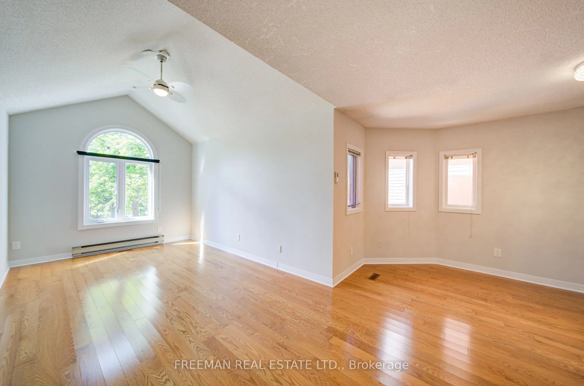 107 Brownstone Circle
