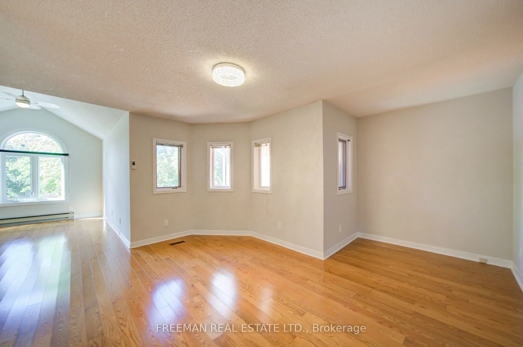 107 Brownstone Circle