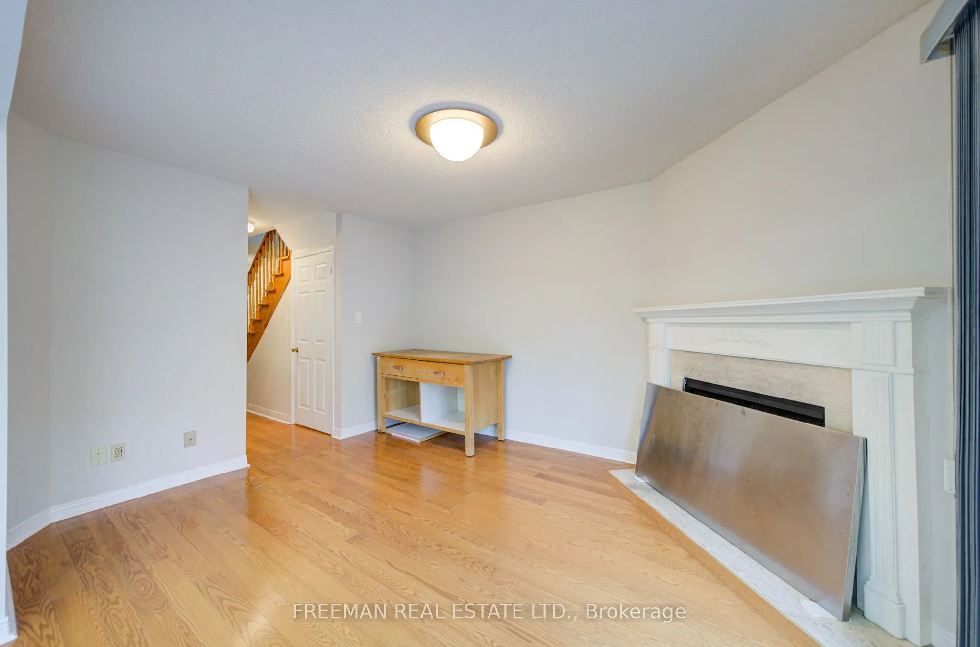 107 Brownstone Circle