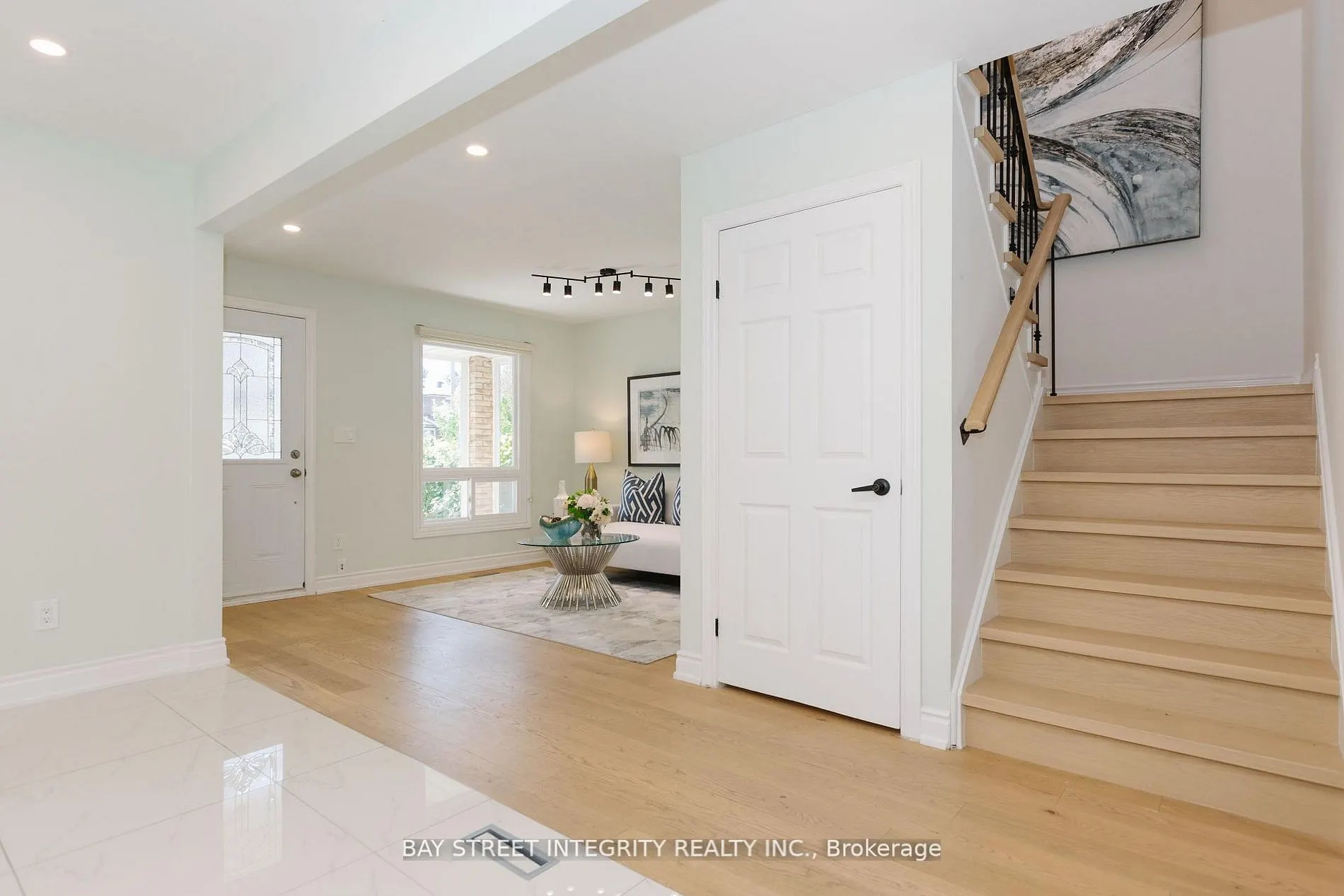 12 Charnwood Place