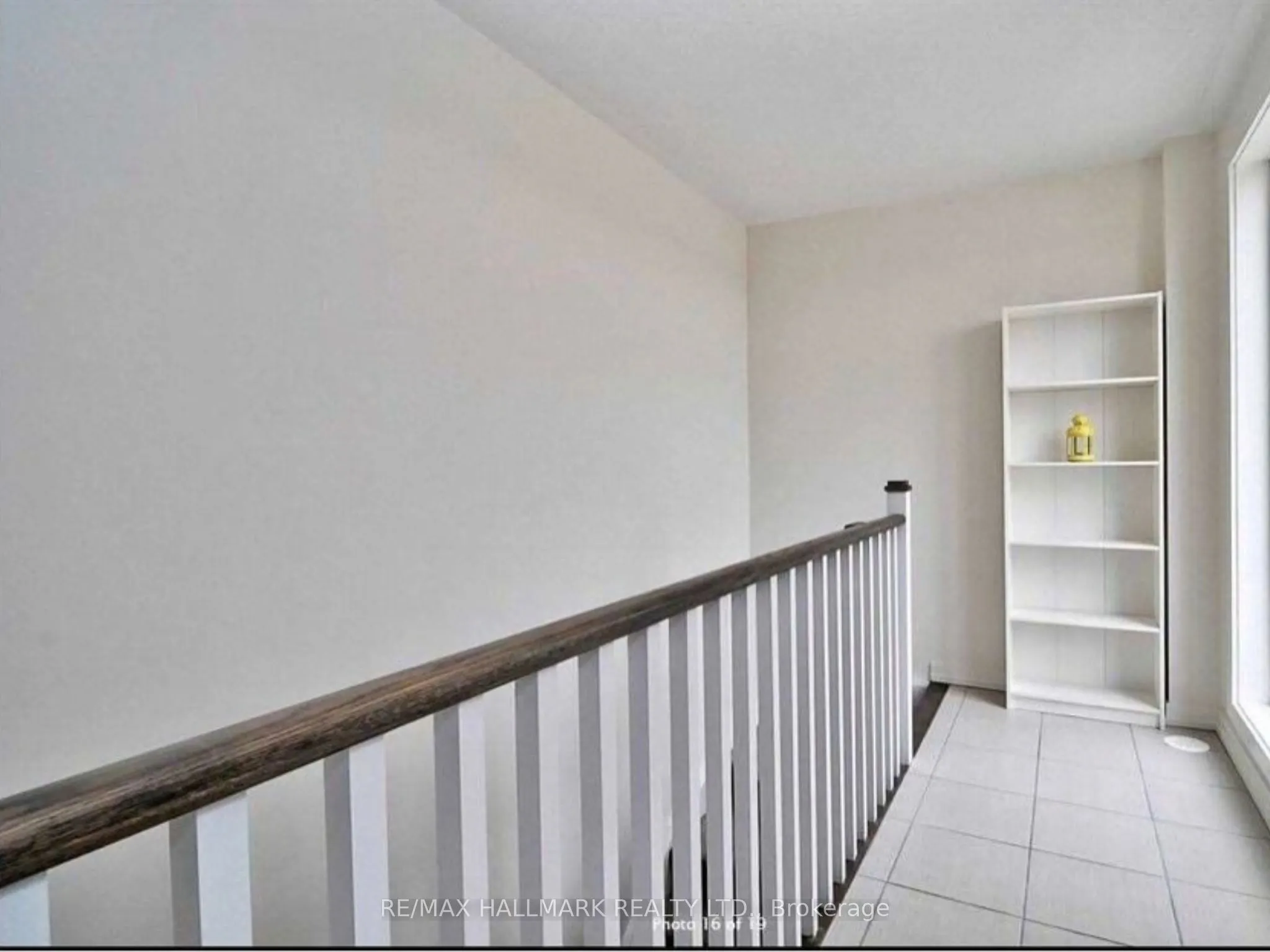 17 Cornerbank Crescent