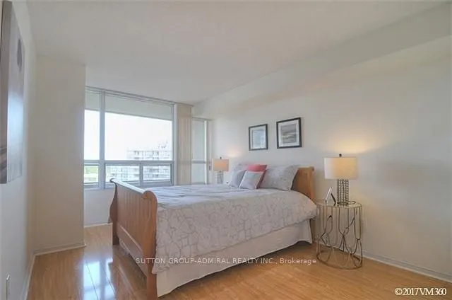 11 Townsgate Drive #1002