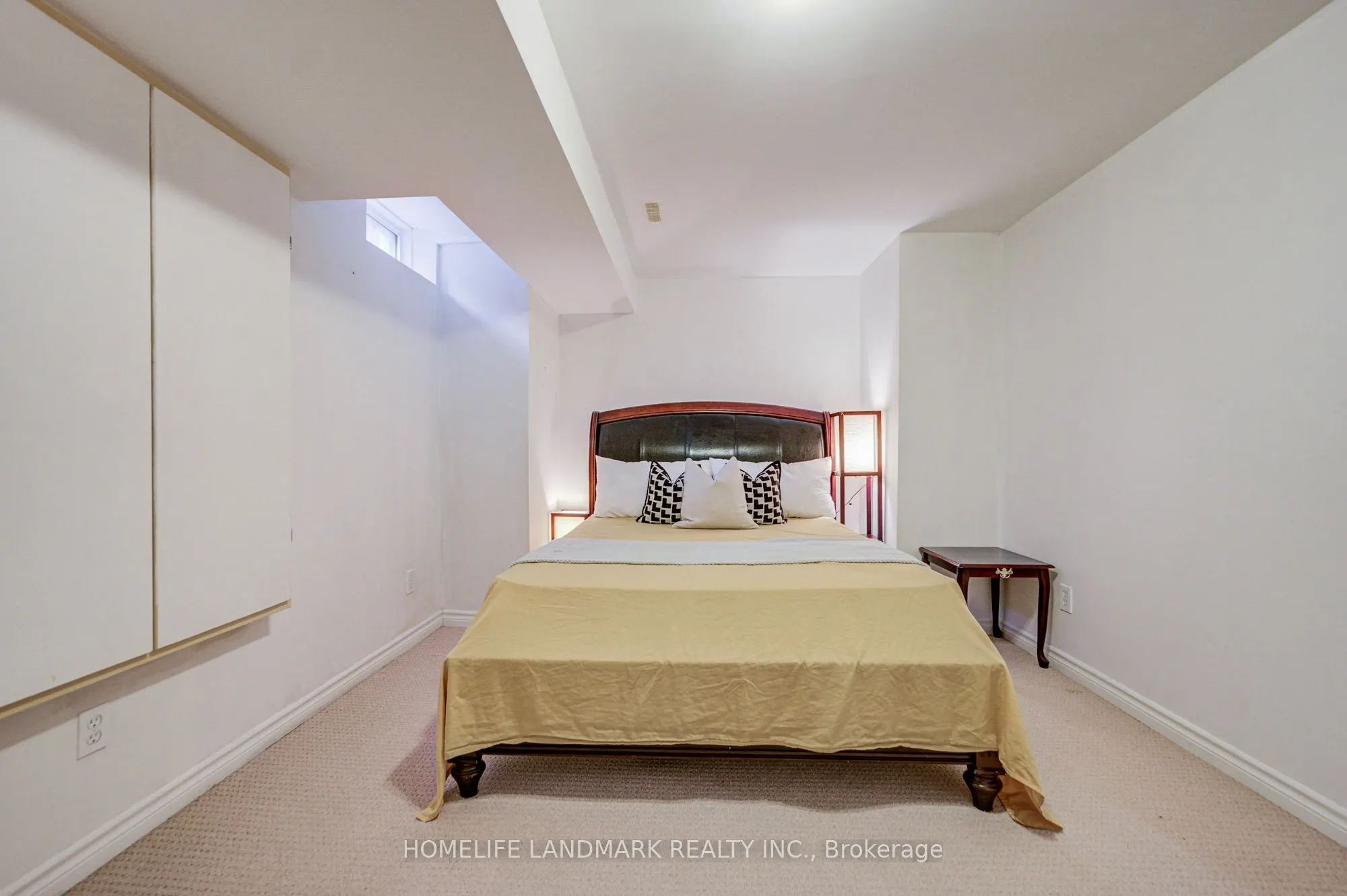 2 Kingshill Road