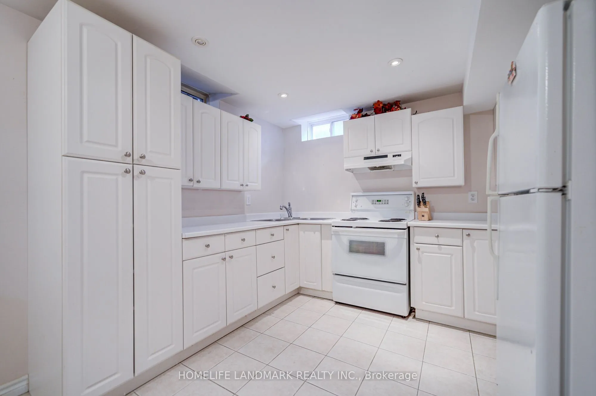 2 Kingshill Road