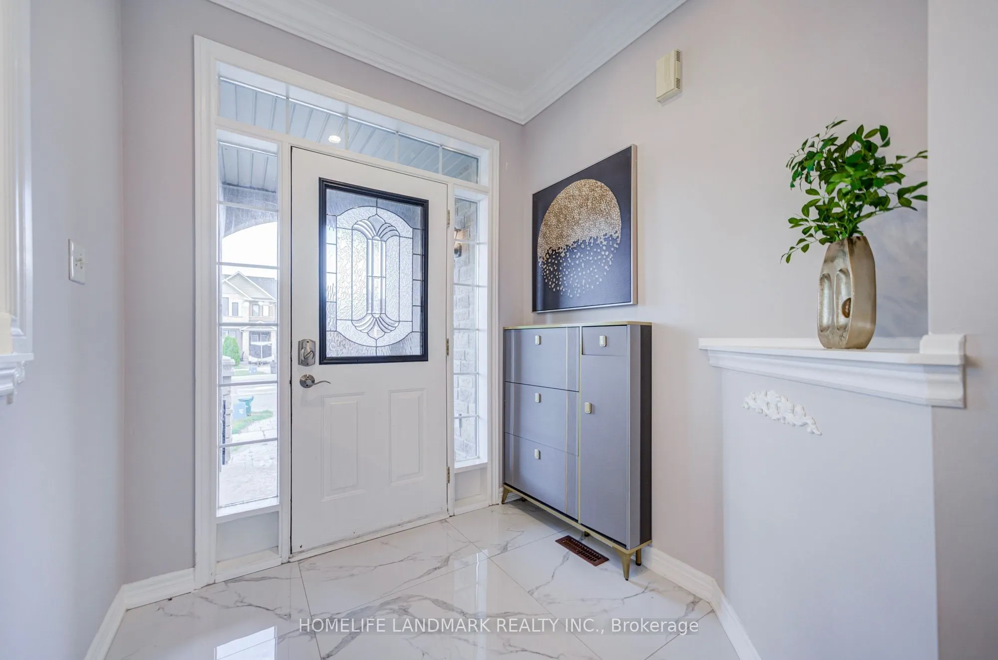 2 Kingshill Road