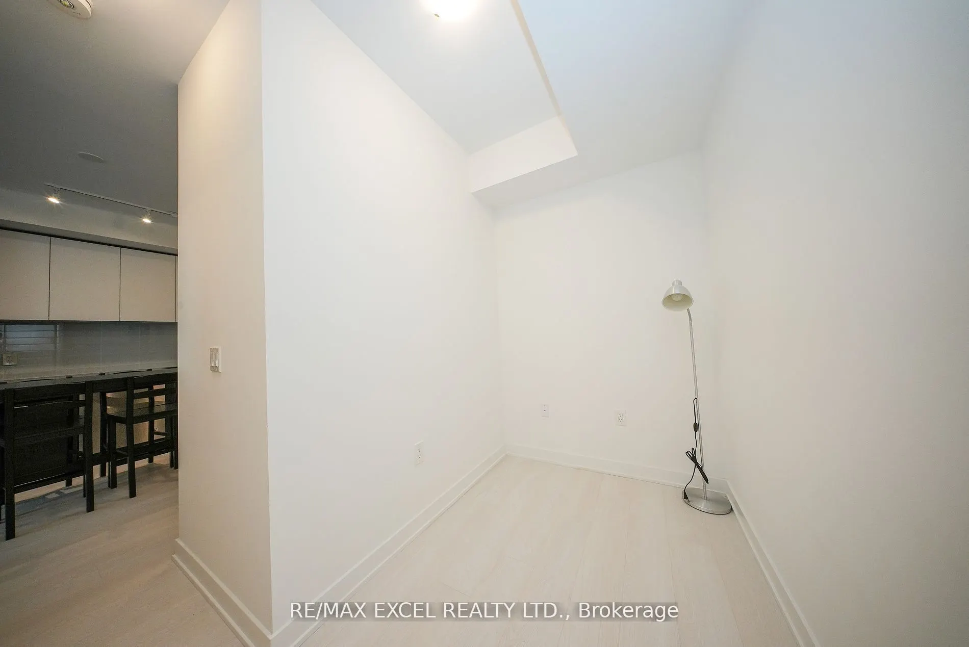 100 Eagle Rock Way #324