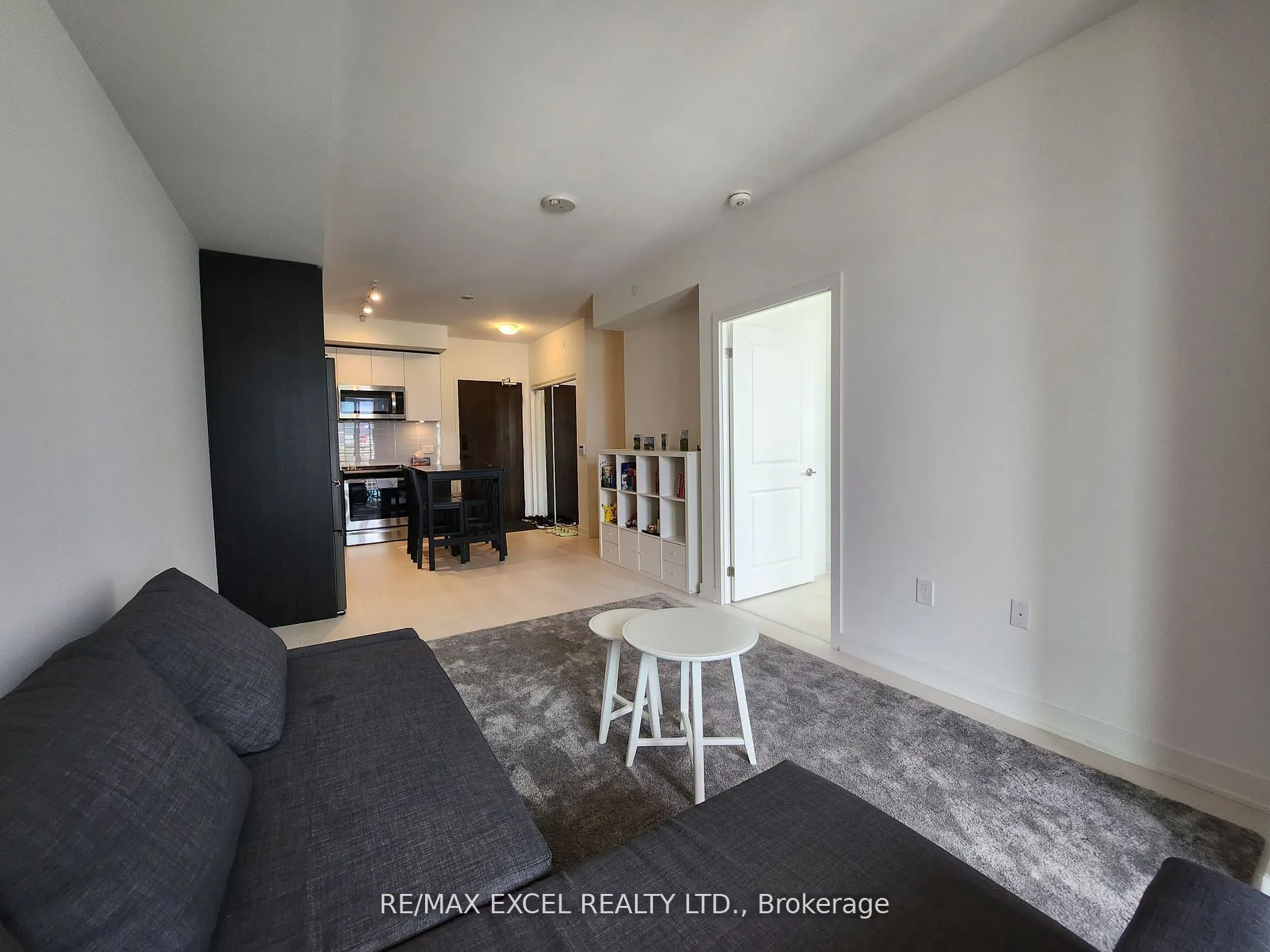 100 Eagle Rock Way #324