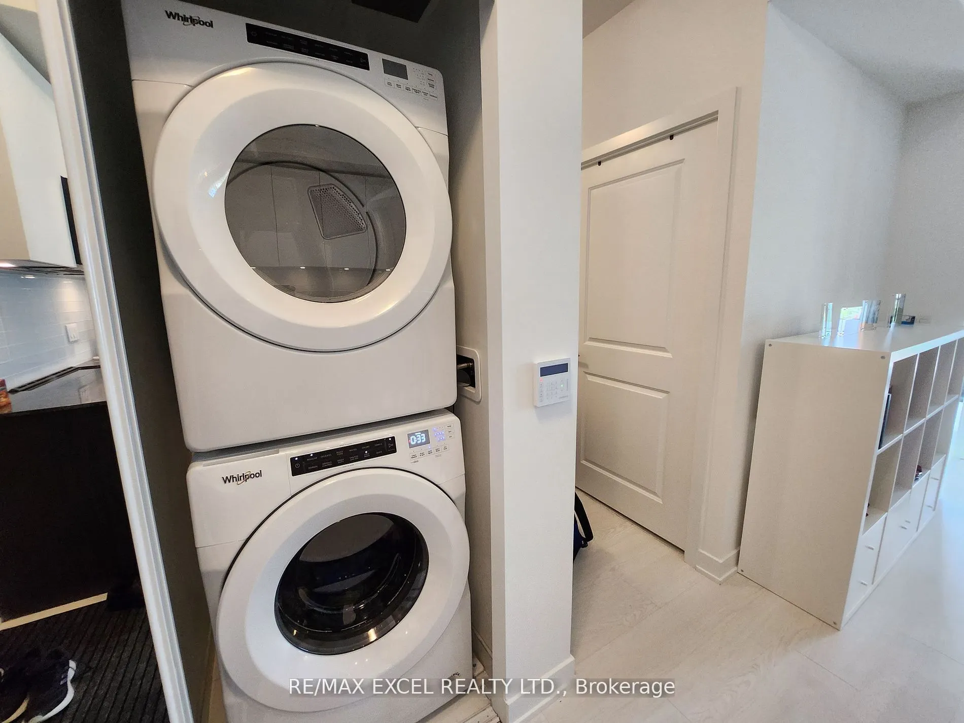 100 Eagle Rock Way #324