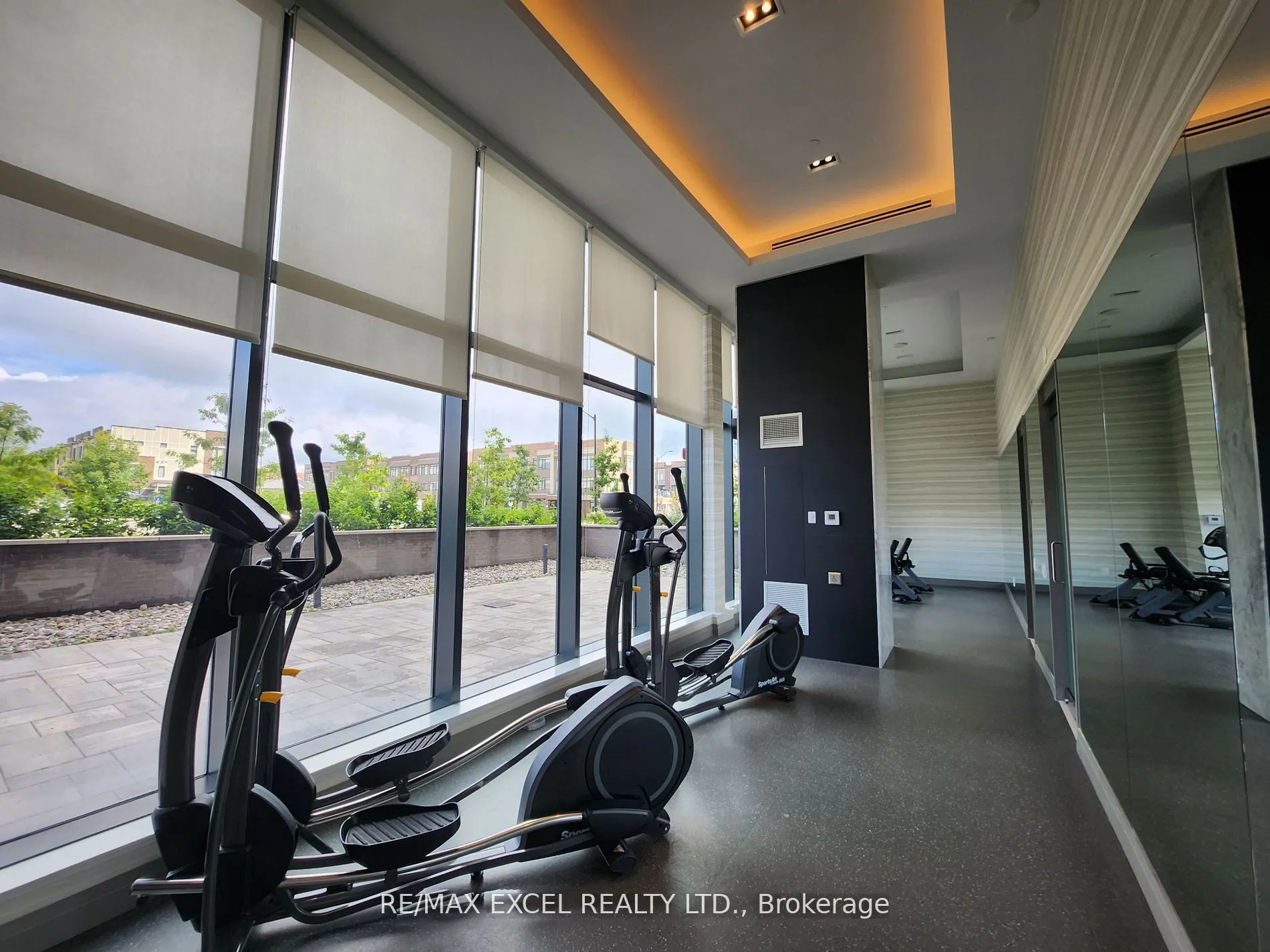 100 Eagle Rock Way #324