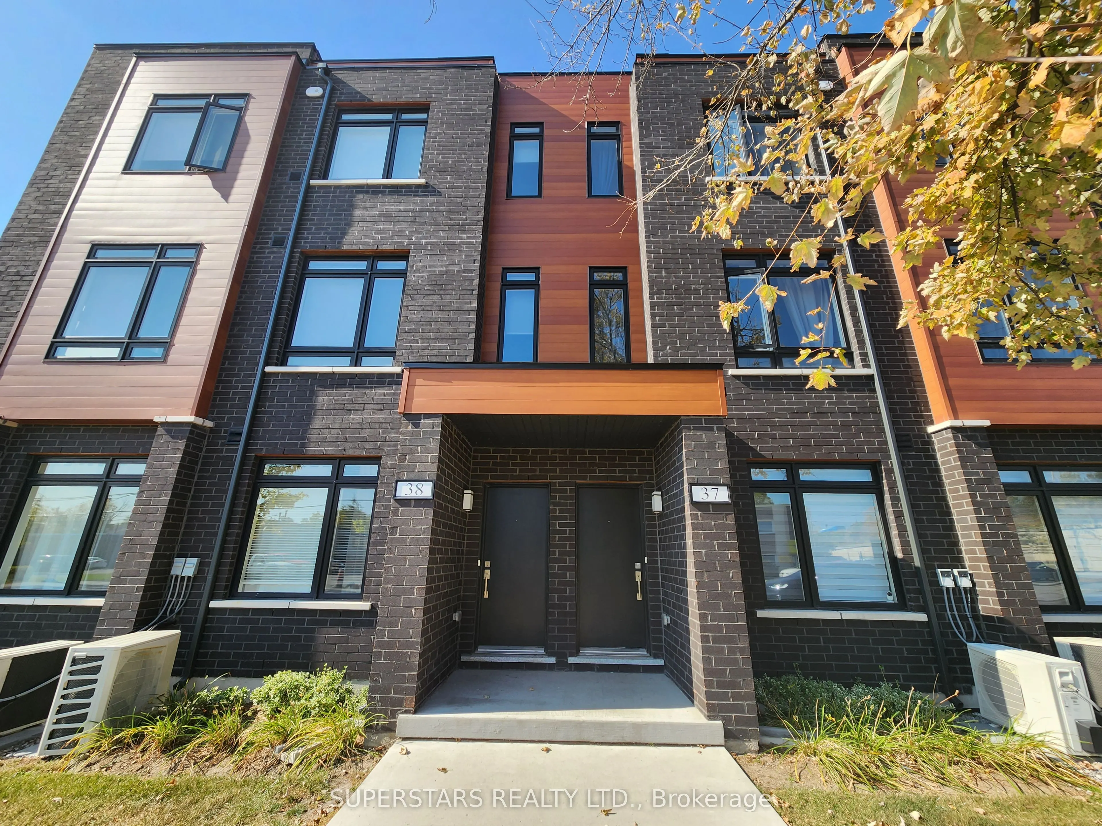 370 Red Maple Road #37
