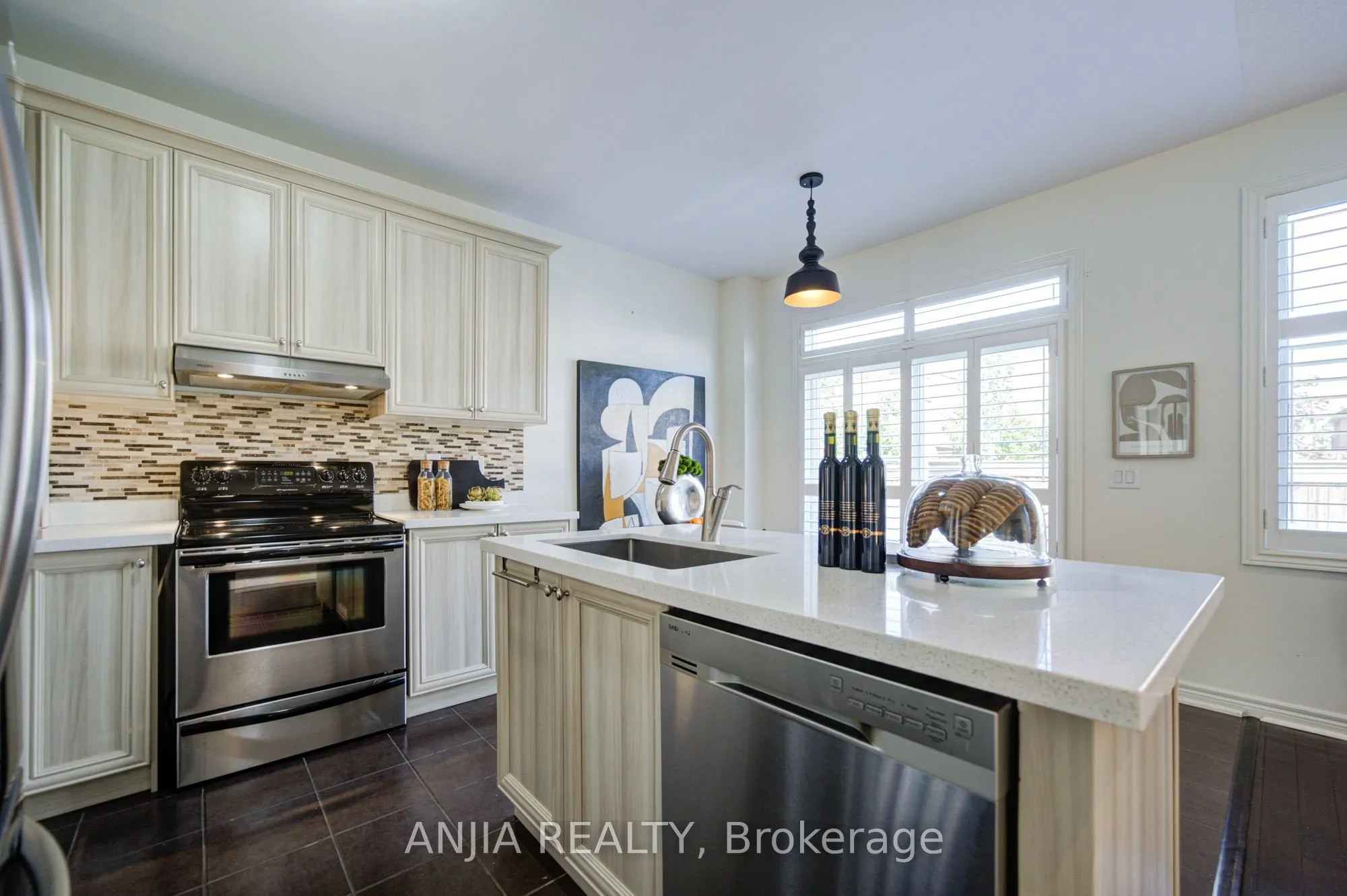 68 Old Field Crescent
