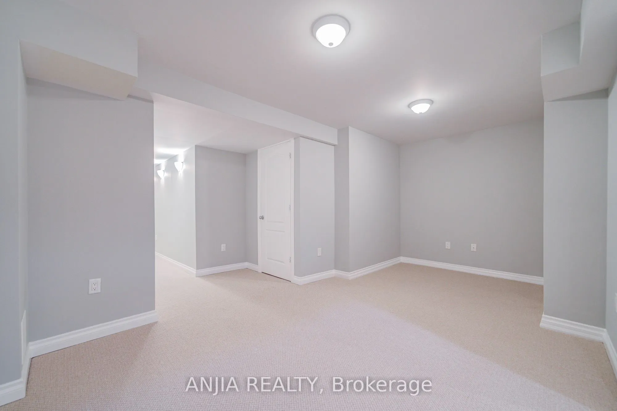6 Expedition Crescent