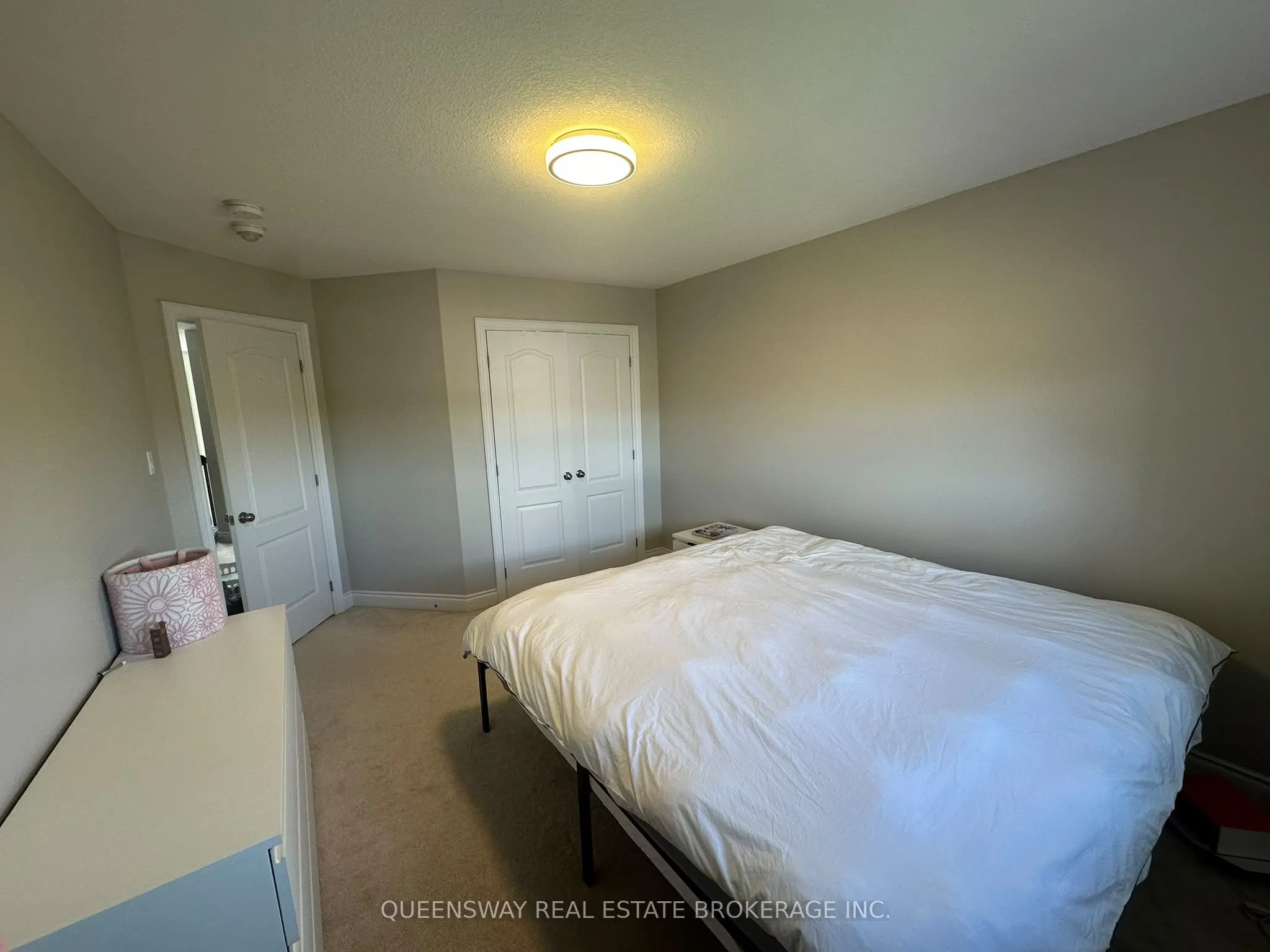 2 Tim Jacobs Drive
