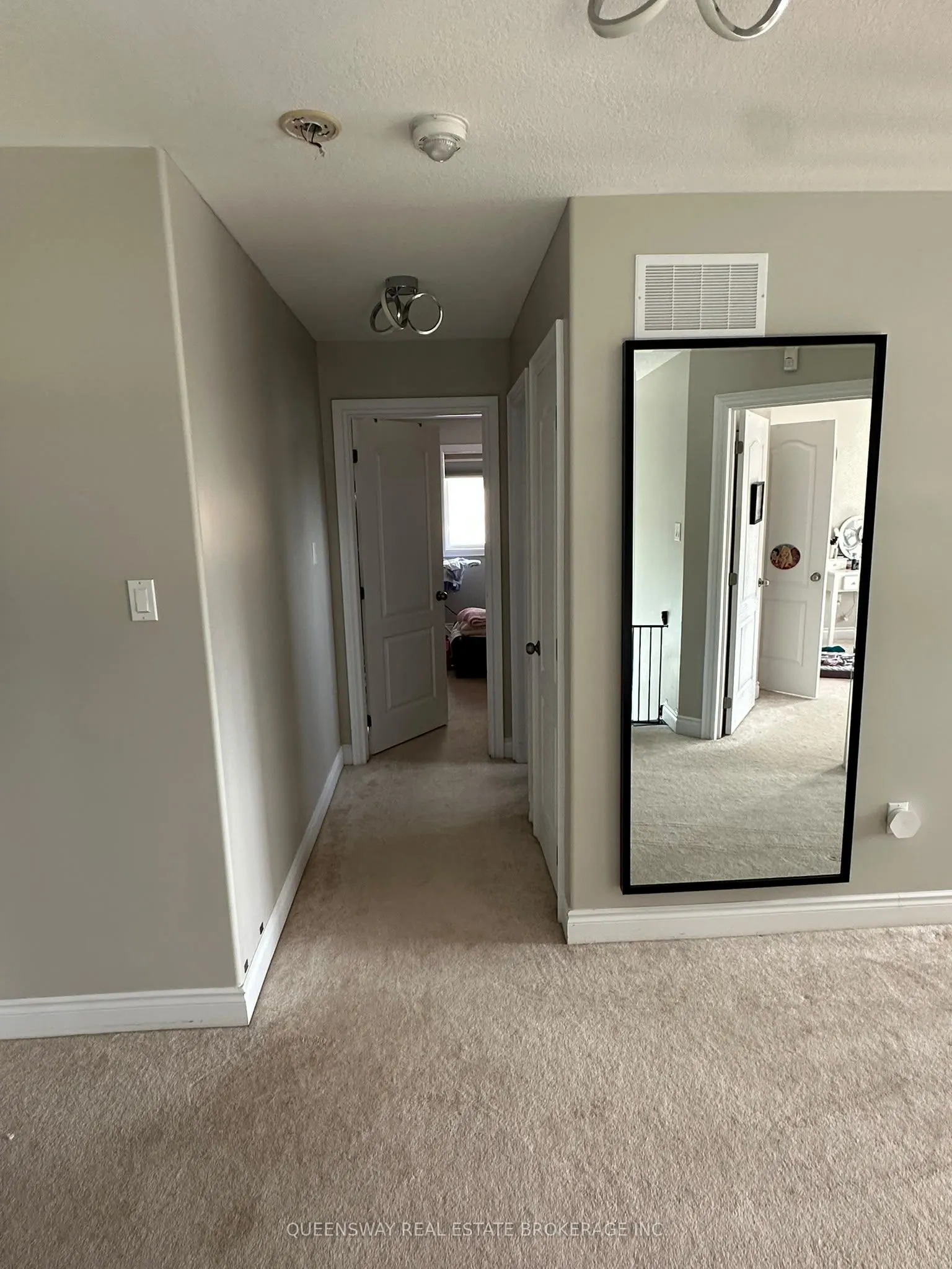 2 Tim Jacobs Drive