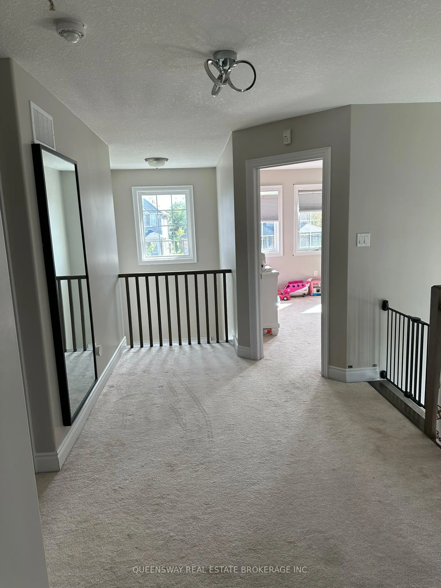 2 Tim Jacobs Drive