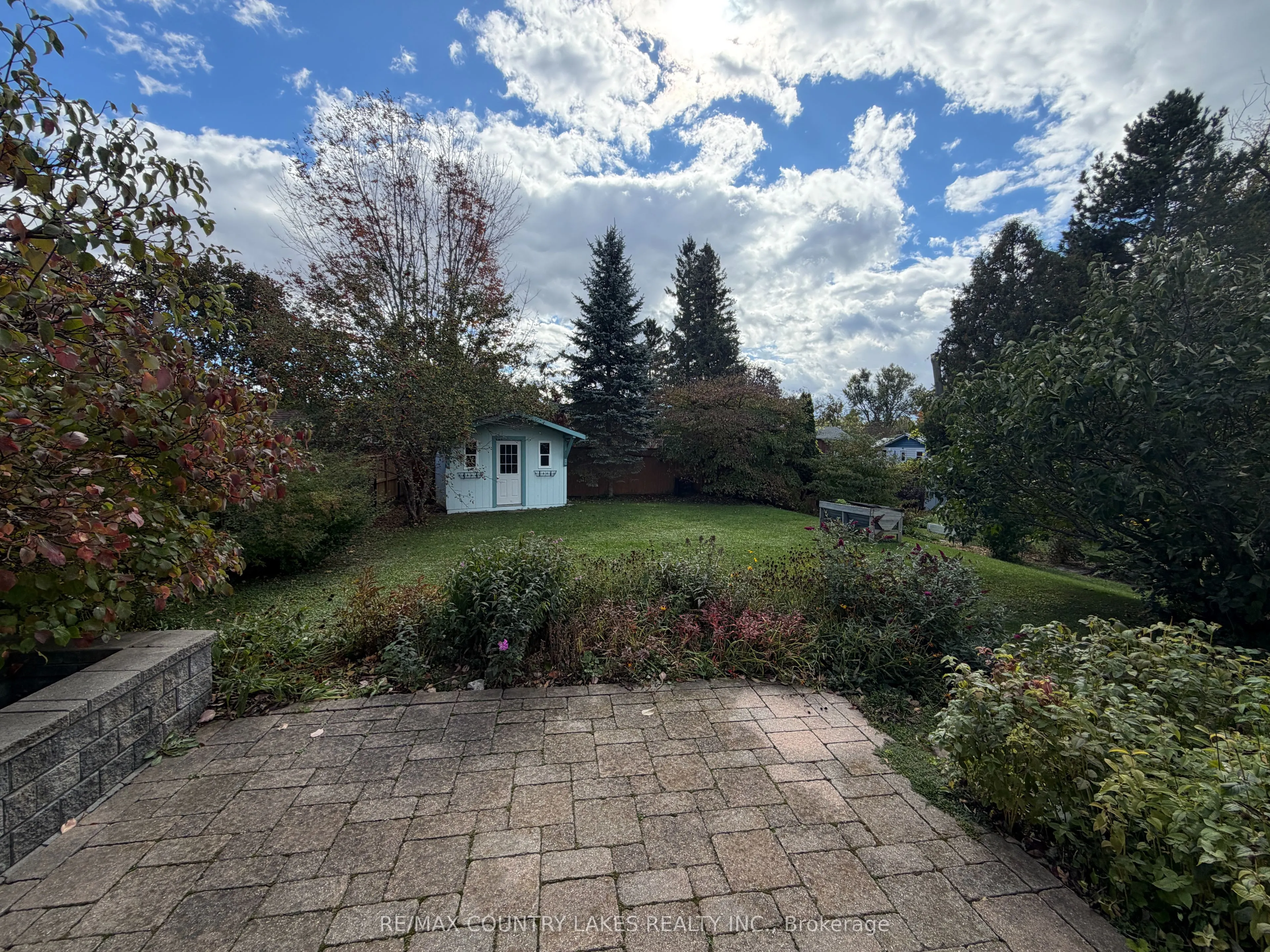 43 Elmwood Avenue