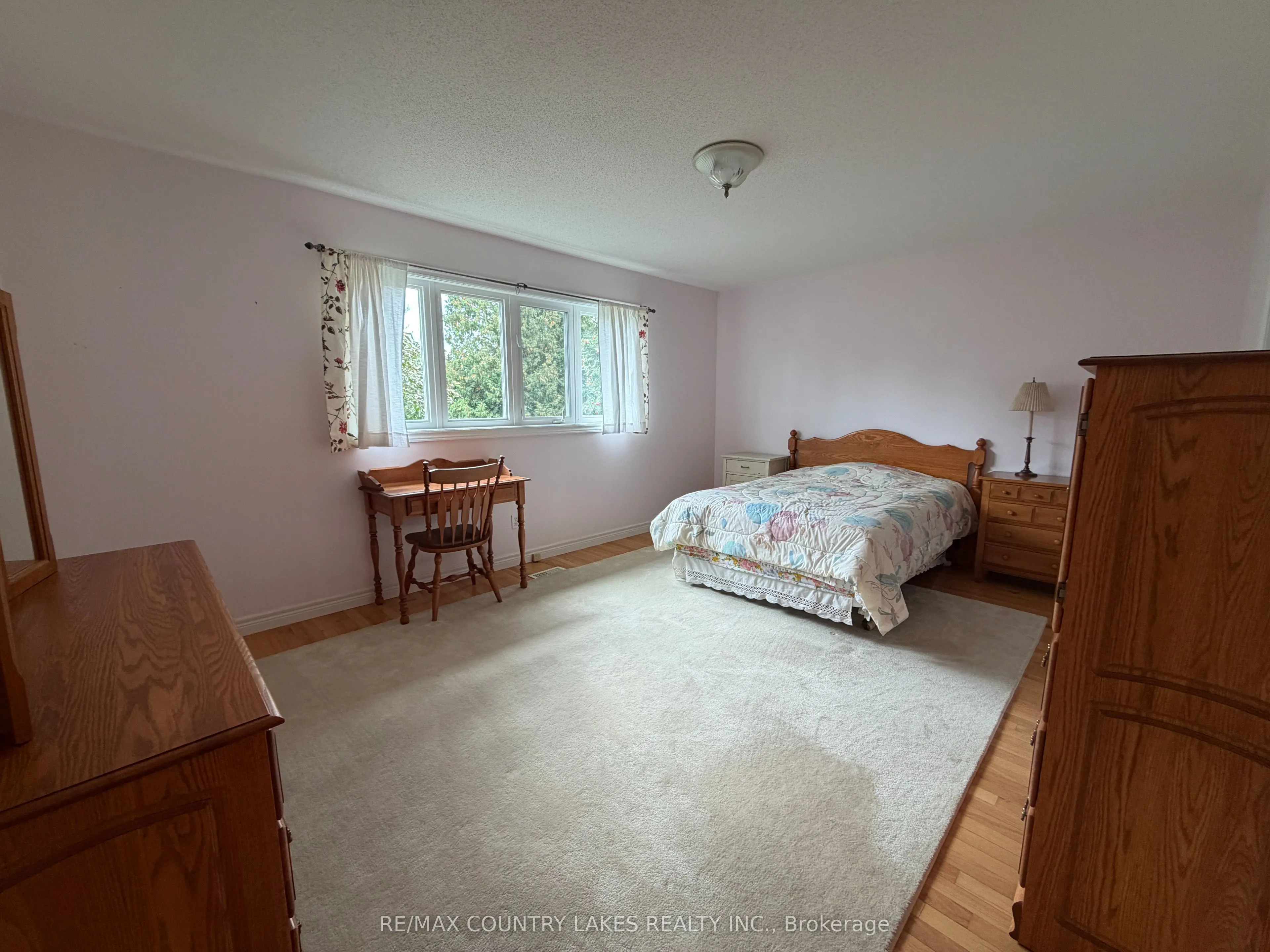43 Elmwood Avenue