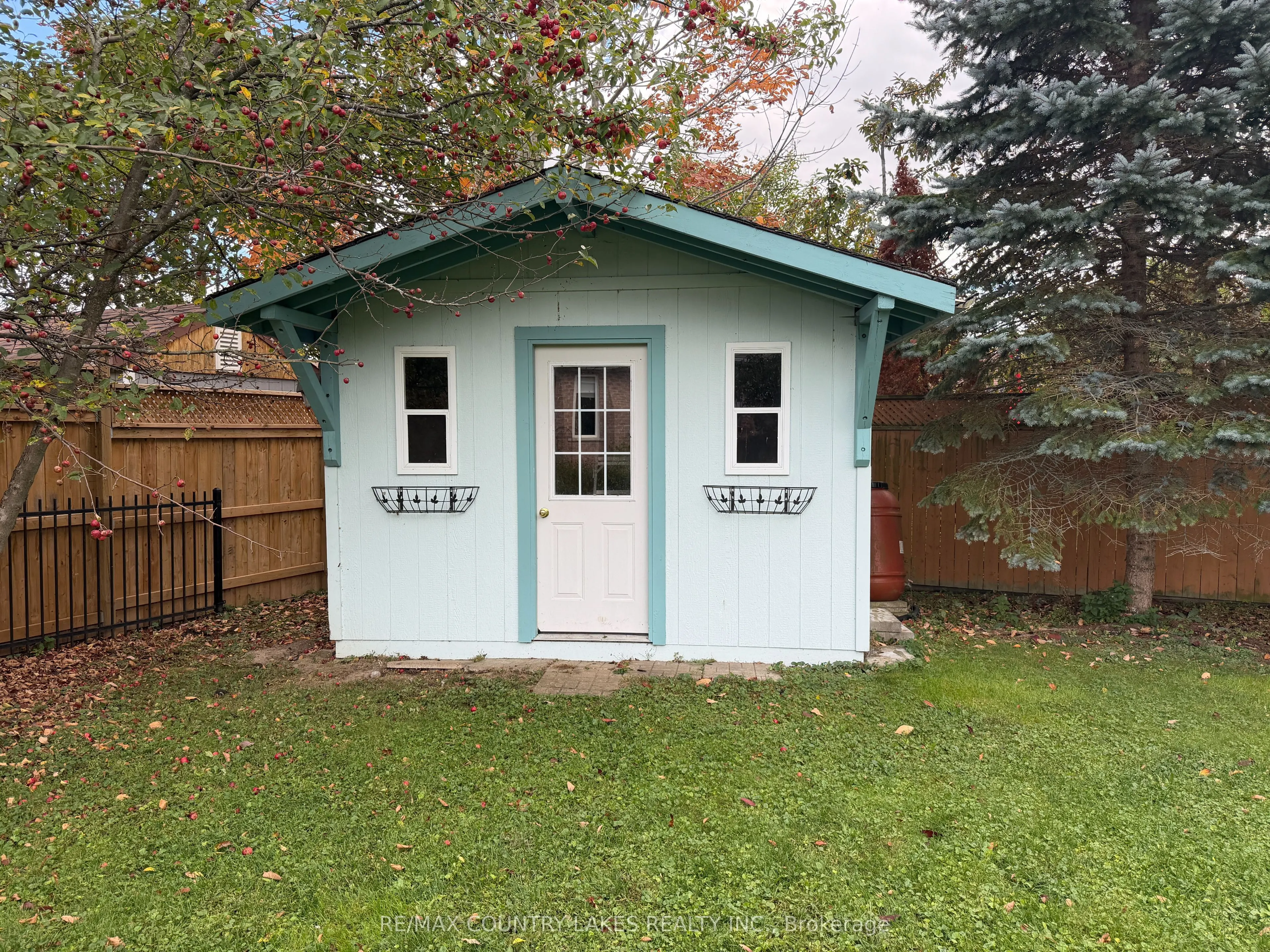43 Elmwood Avenue