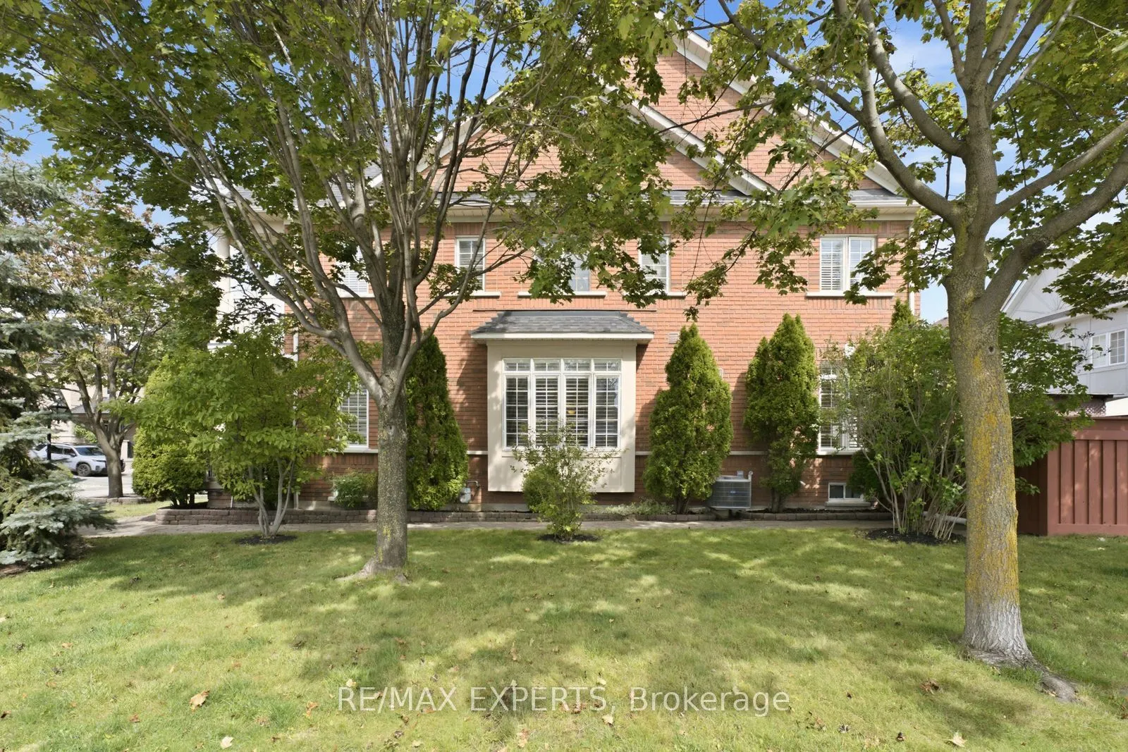 1 Cetona Avenue