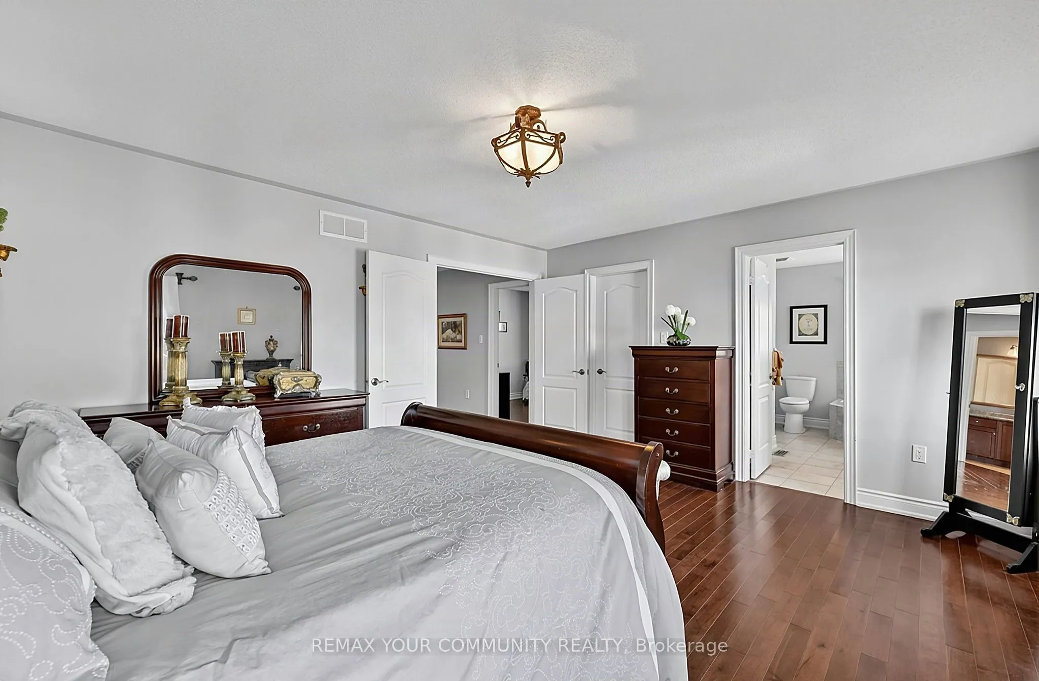 161 Richardson Crescent