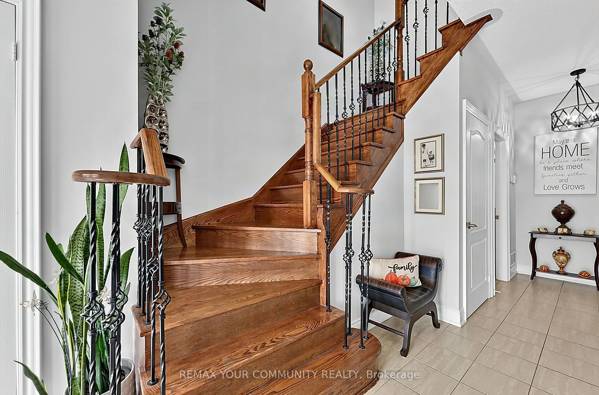 161 Richardson Crescent