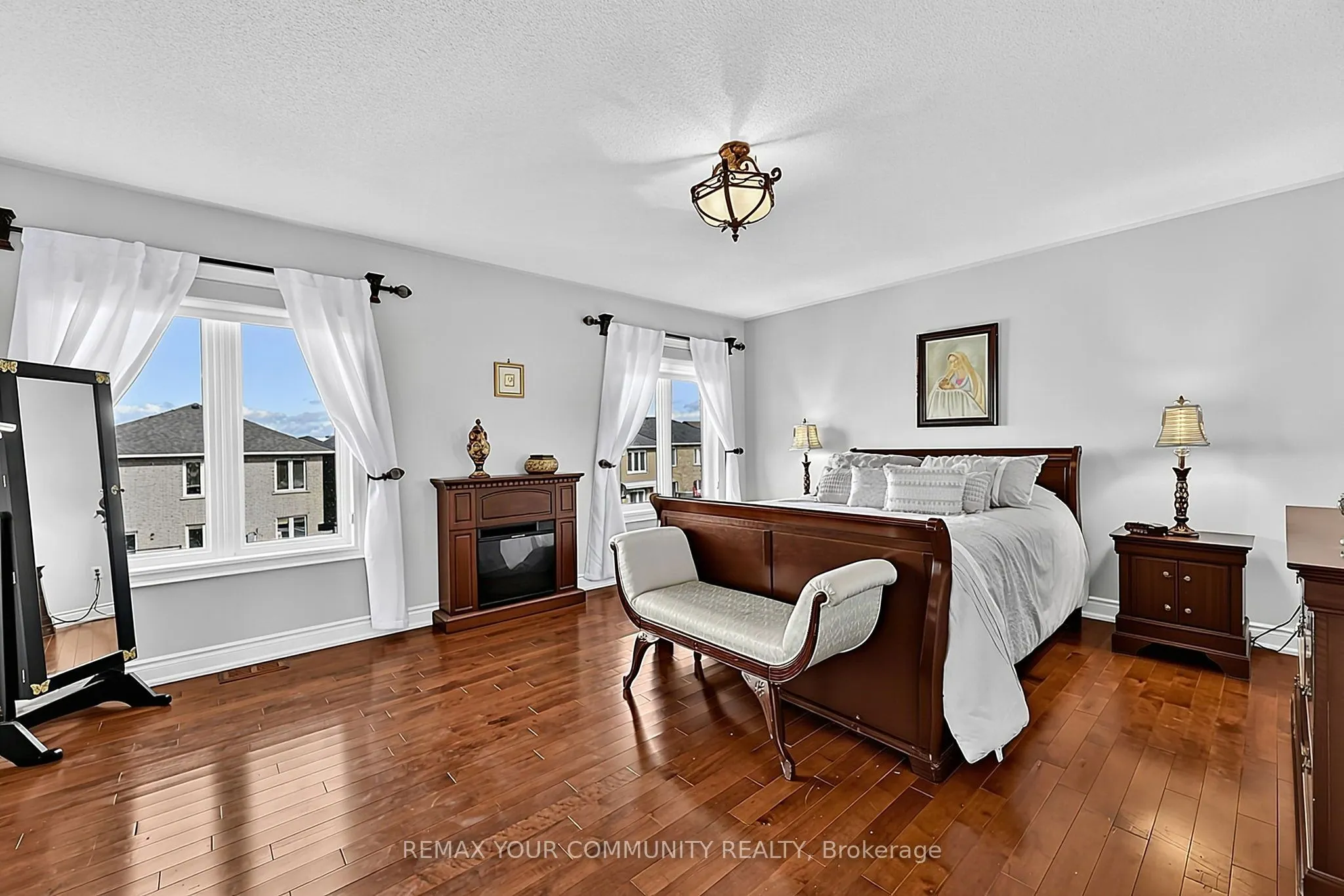 161 Richardson Crescent