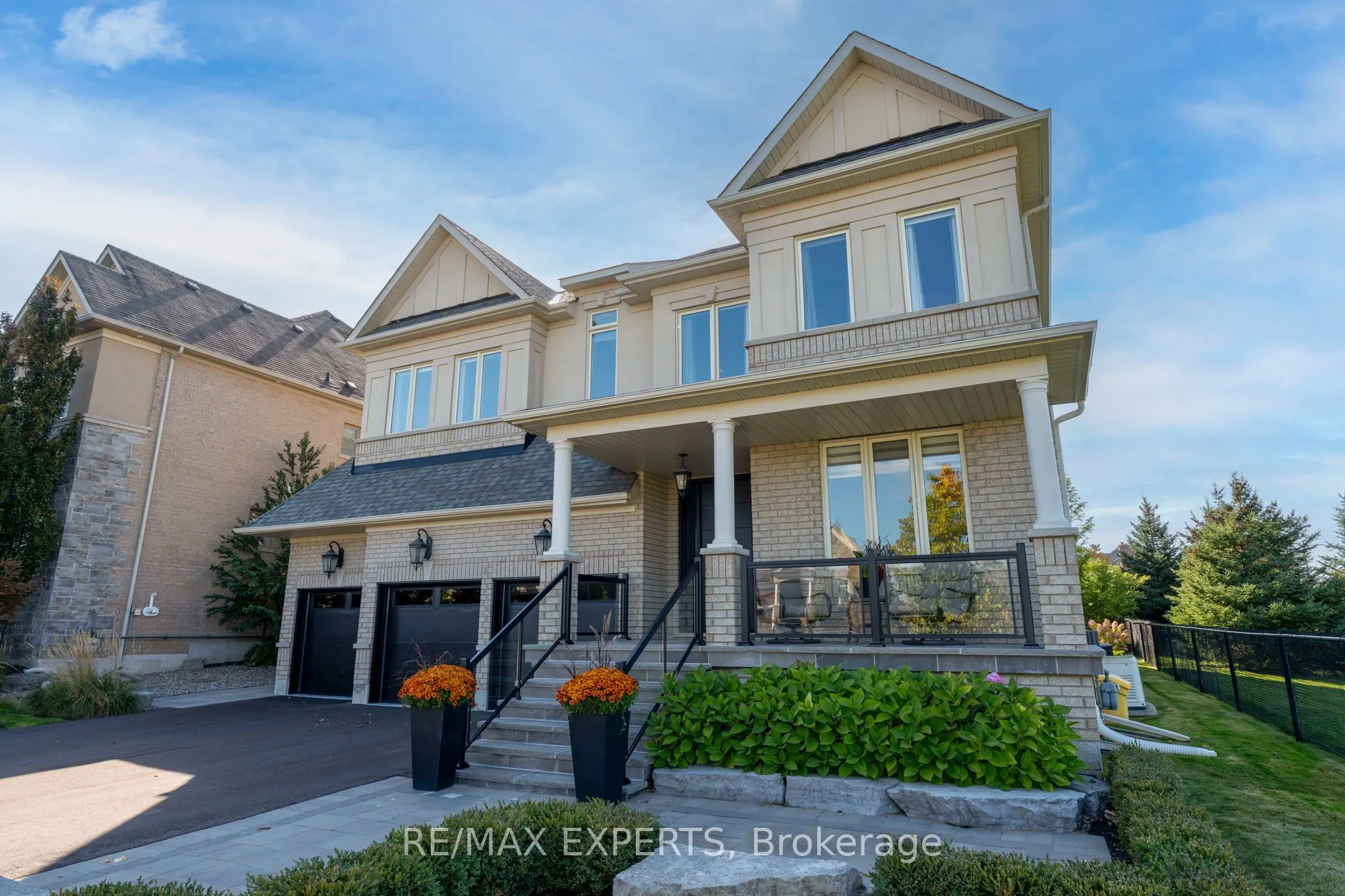 16 Thomas Noble Court