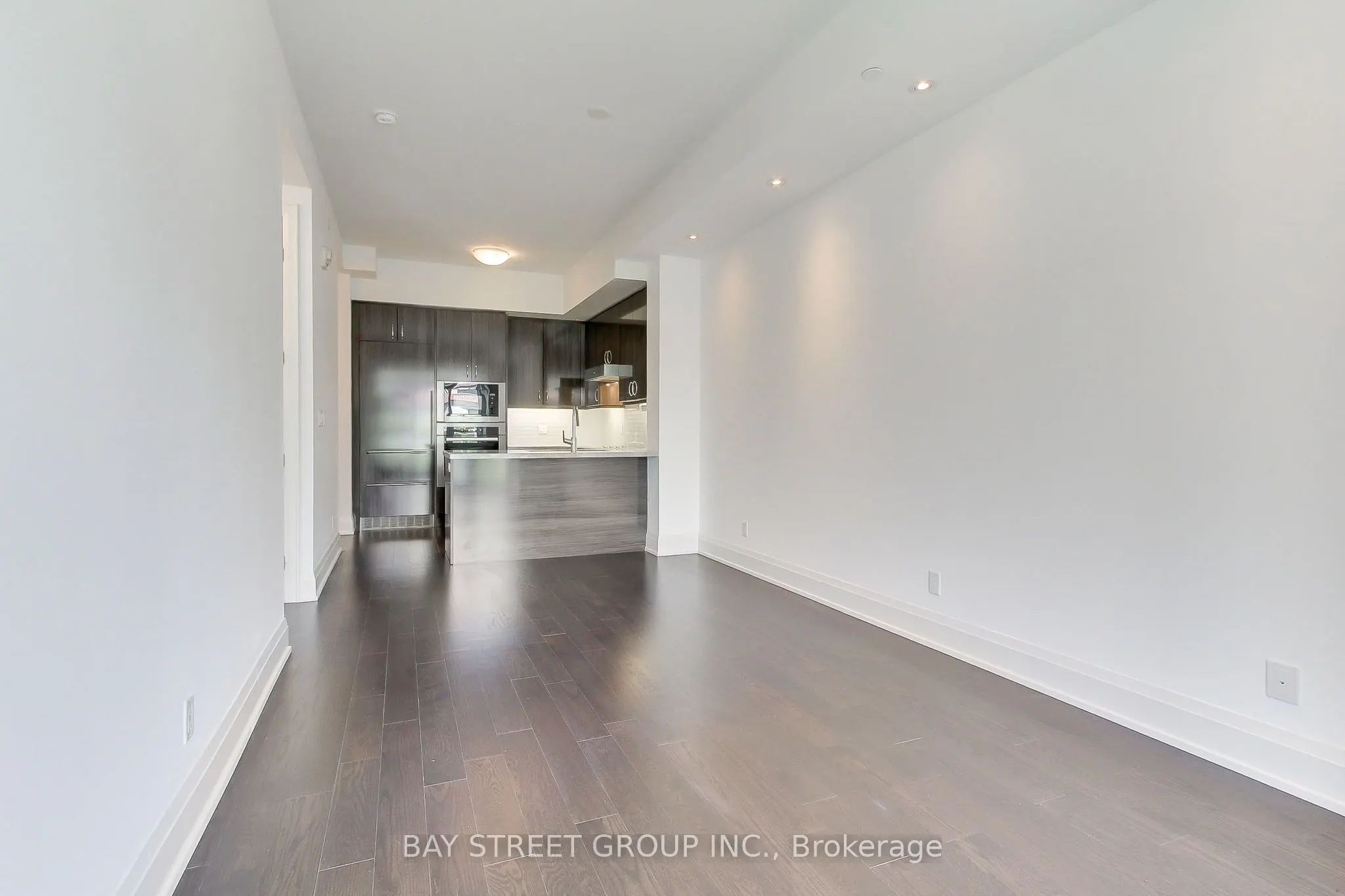20 Fred Varley Drive #312