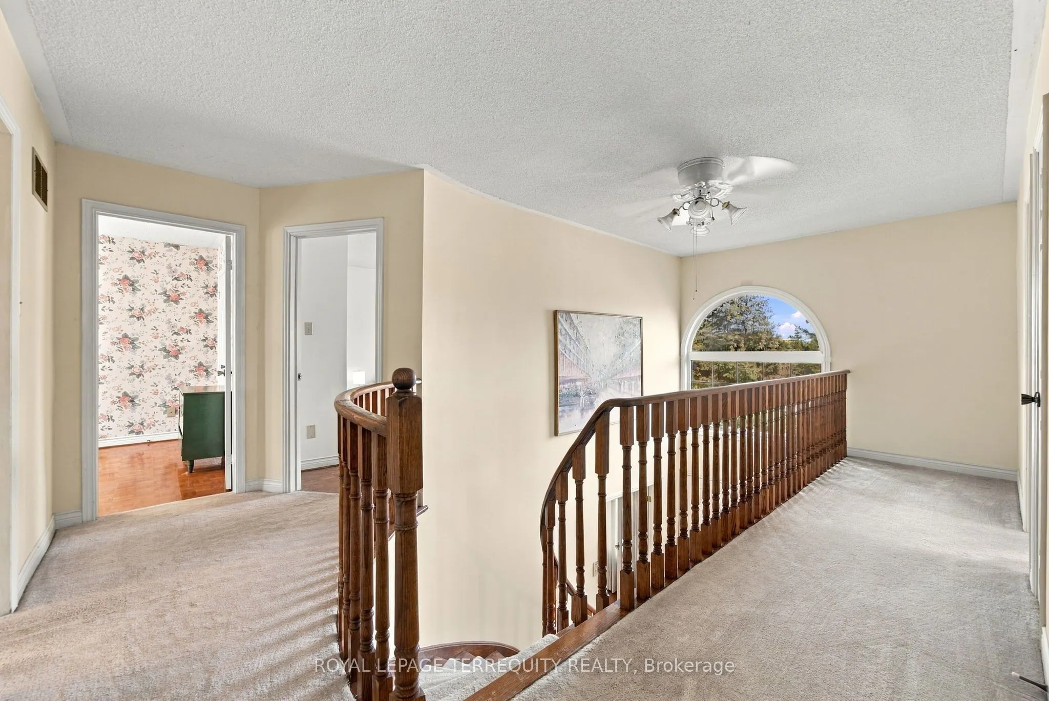 8 Mallory Avenue