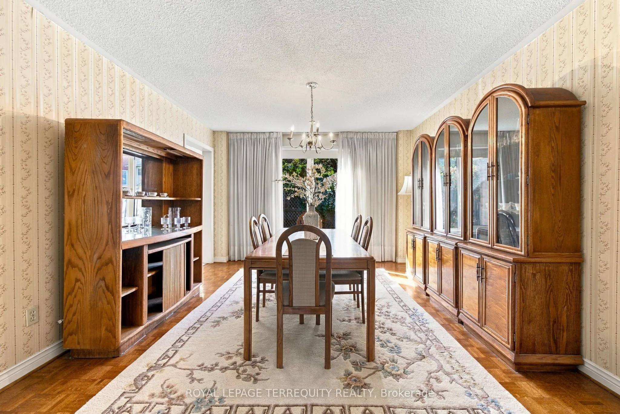 8 Mallory Avenue