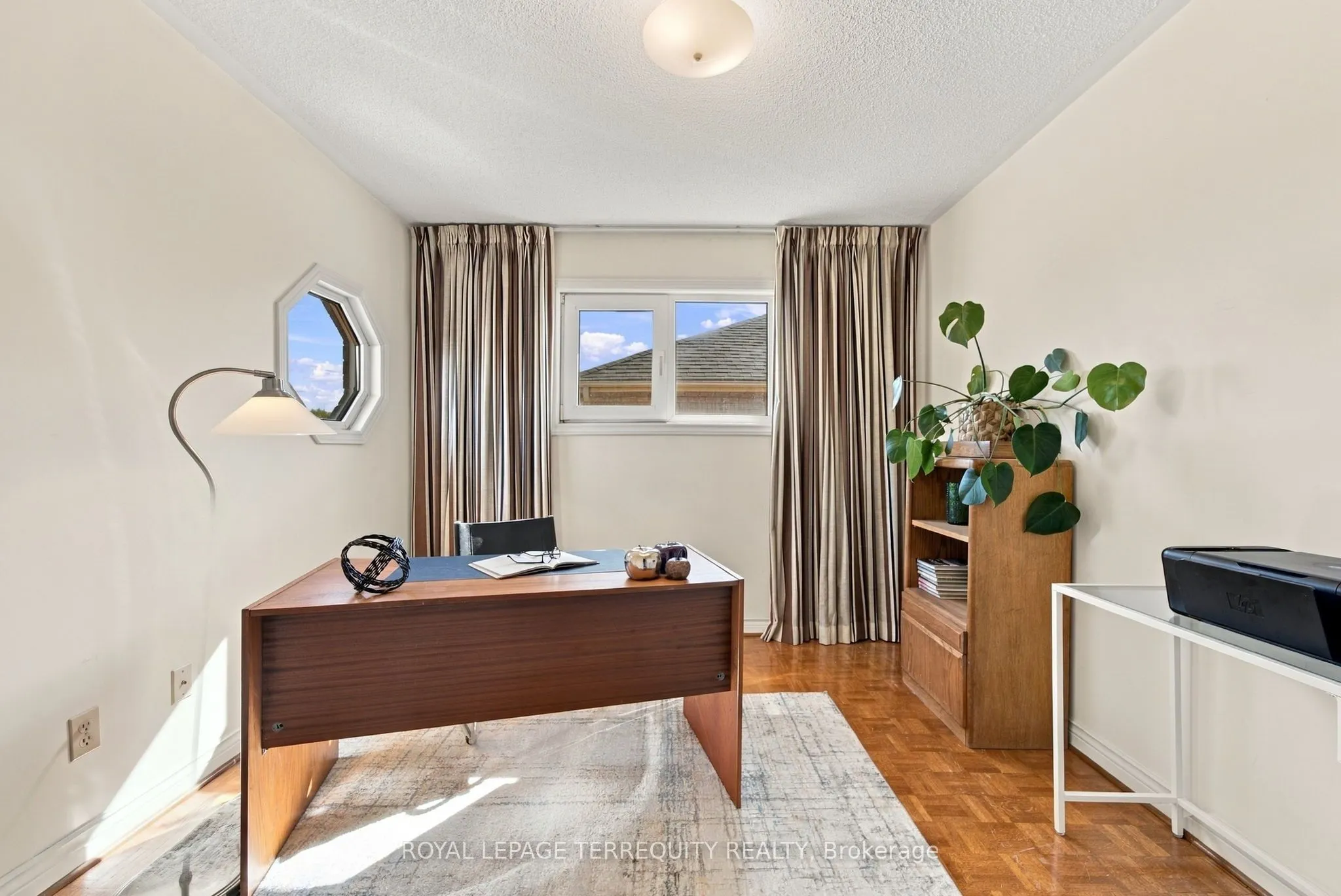 8 Mallory Avenue