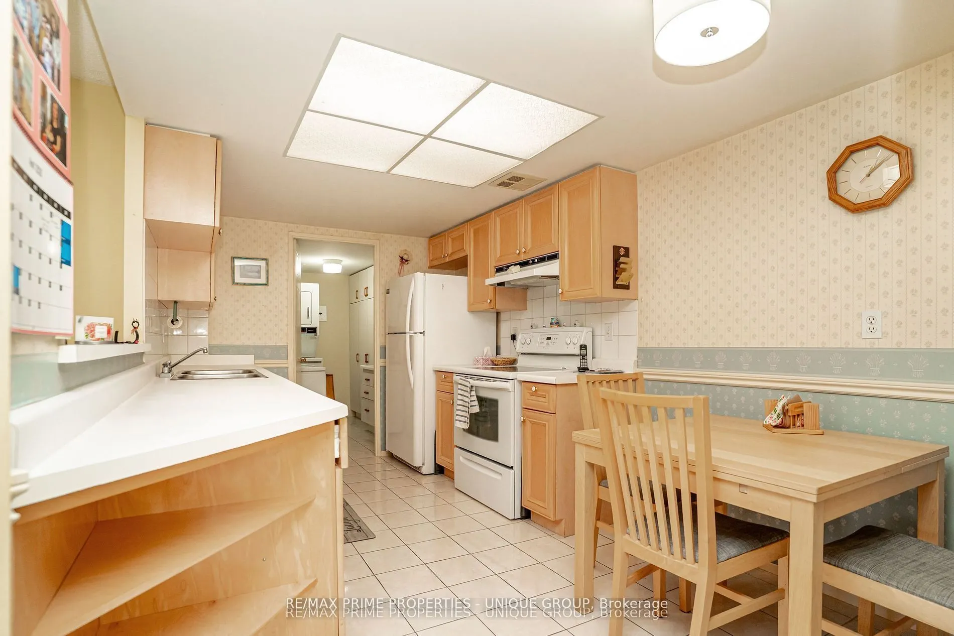 33 Weldrick Road E #209