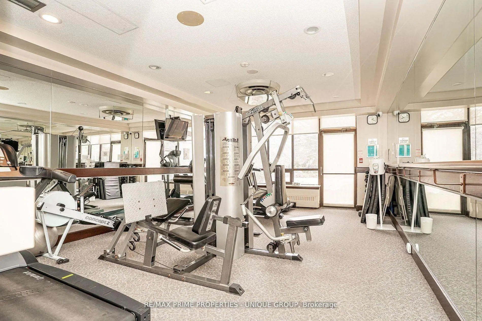 33 Weldrick Road E #209